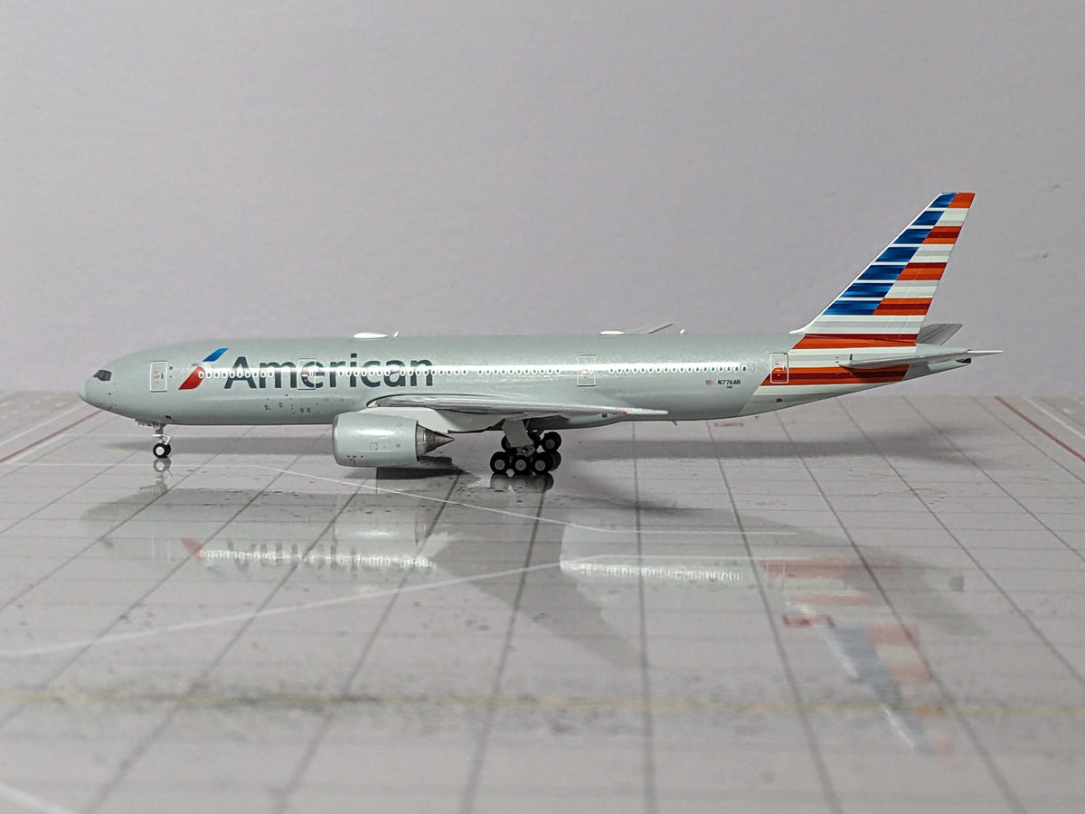 1:400 NG AMERICAN B777-200 N776AN