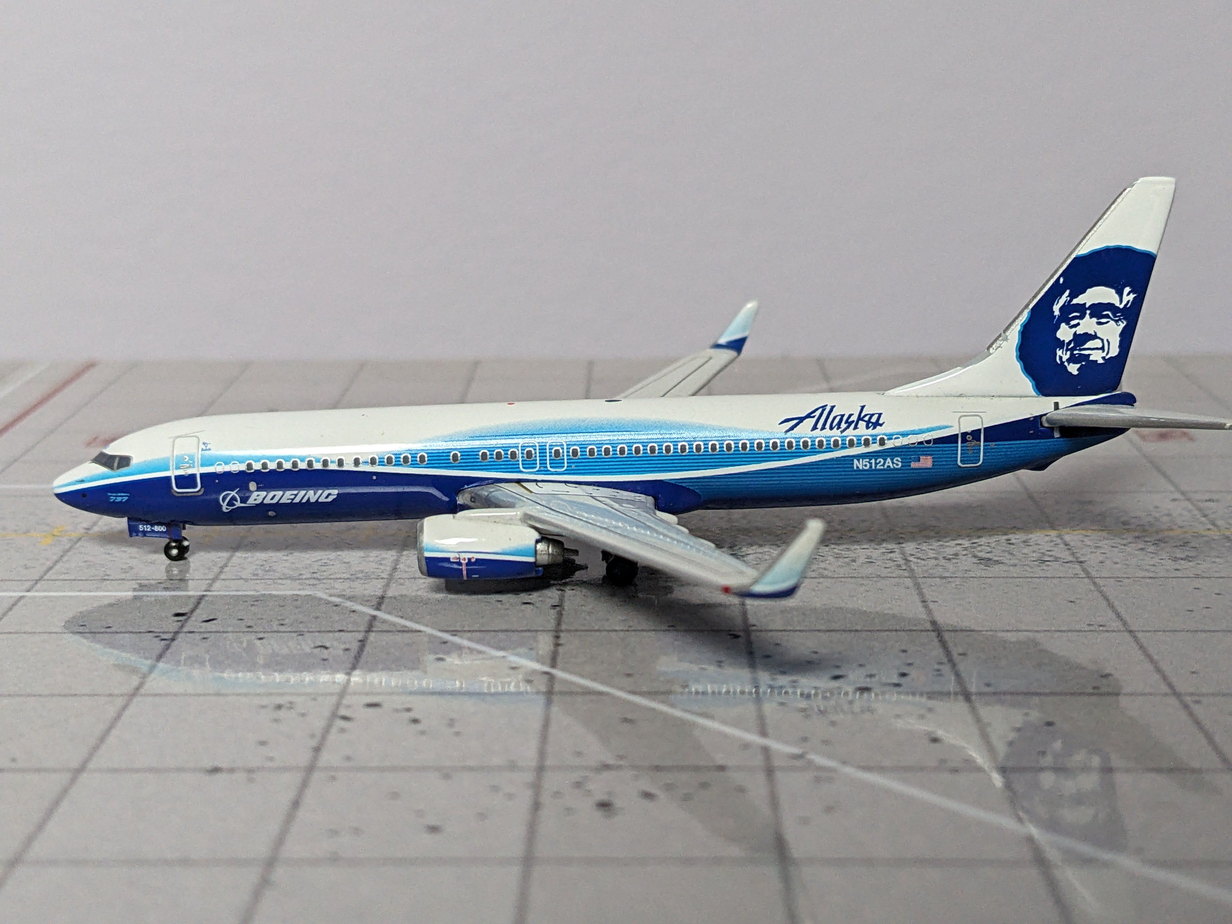 1:400 GEMINI ALASKA B737-800 N512AS