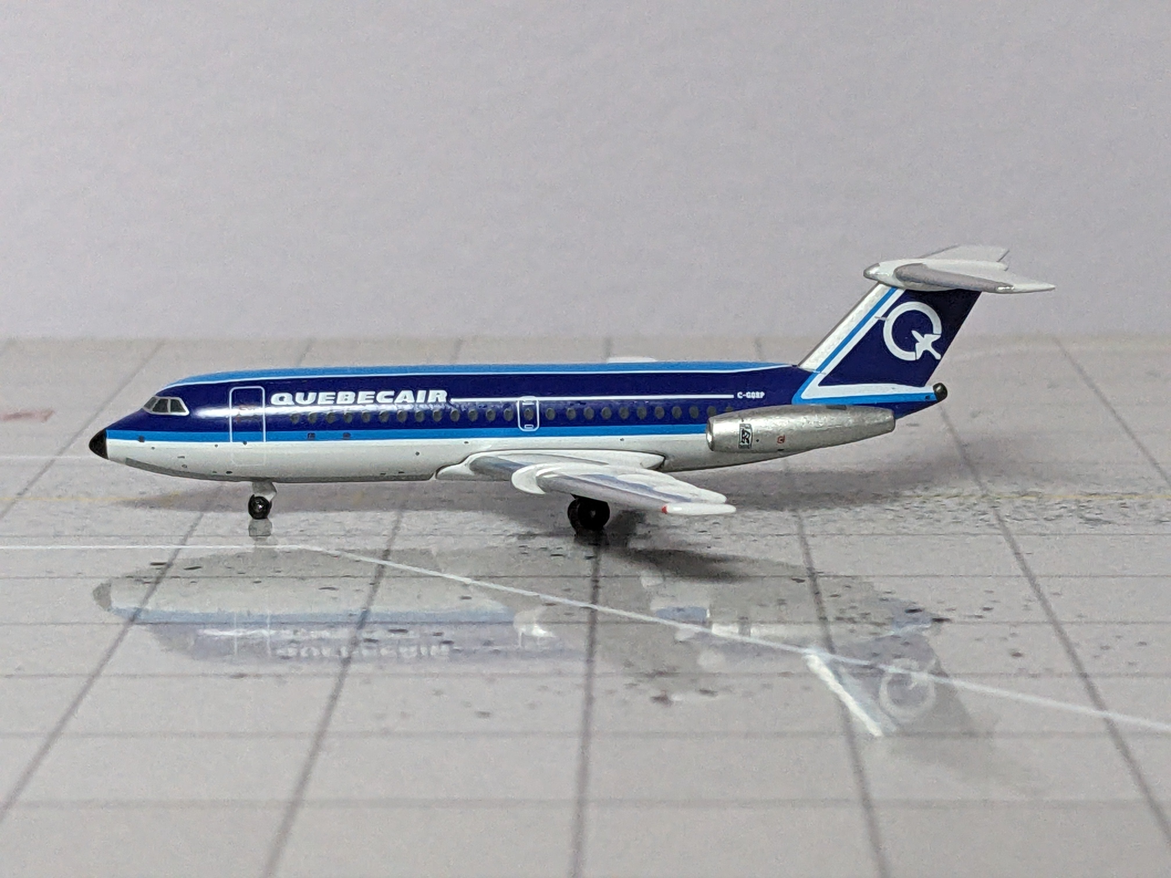 1:400 AEROCLASSICS QUEBEC AIR BAC-111 C-GQBP