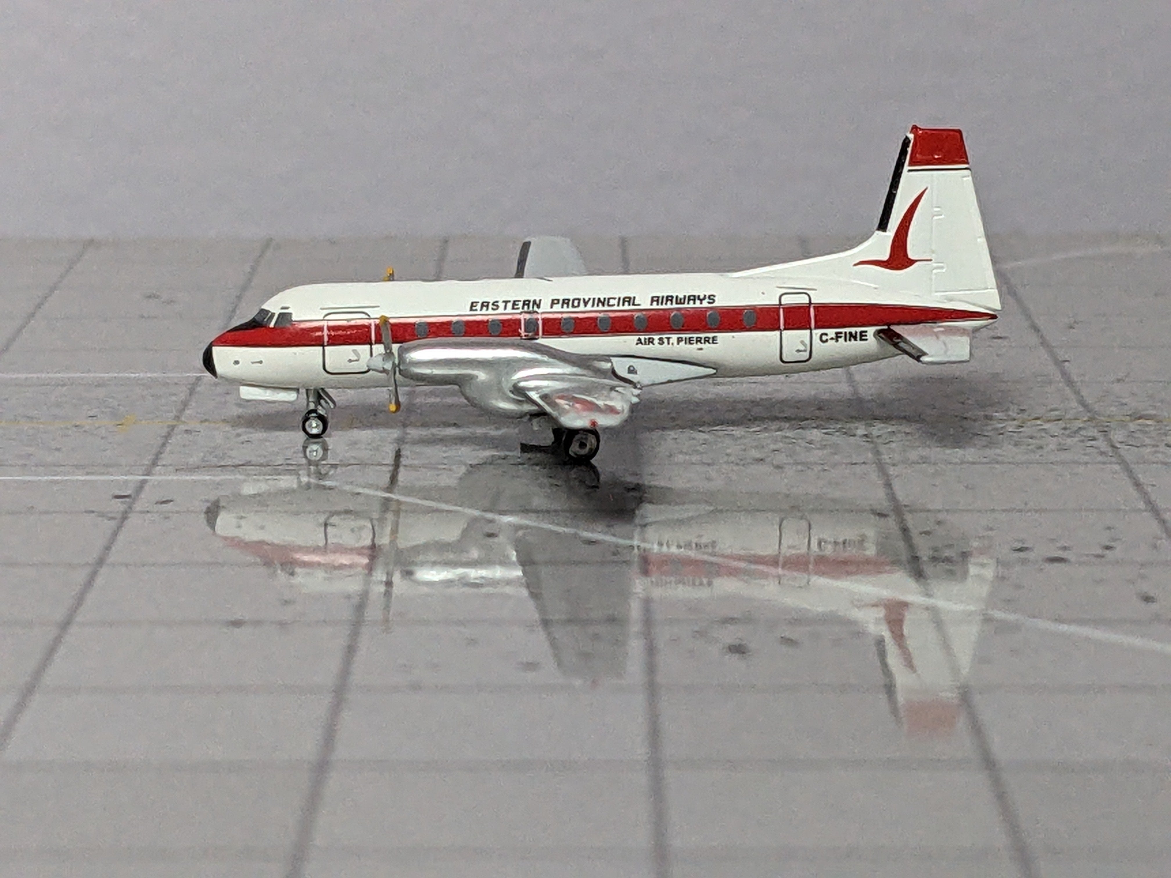1:400 AEROCLASSICS EPA EASTERN PROVINCIAL HS-748 C-FINE