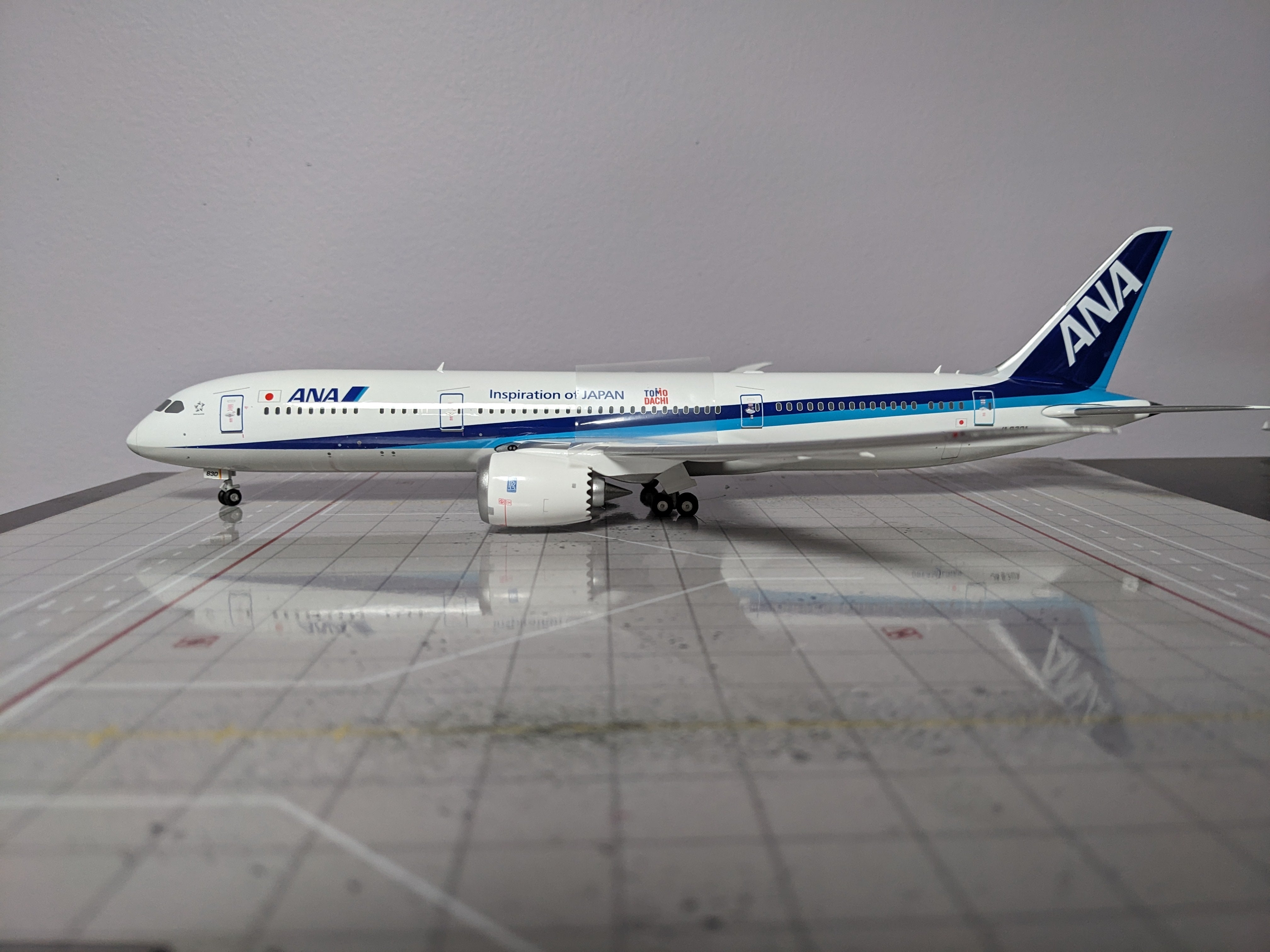 1:200 PHOENIX ANA B787-9 JA830A