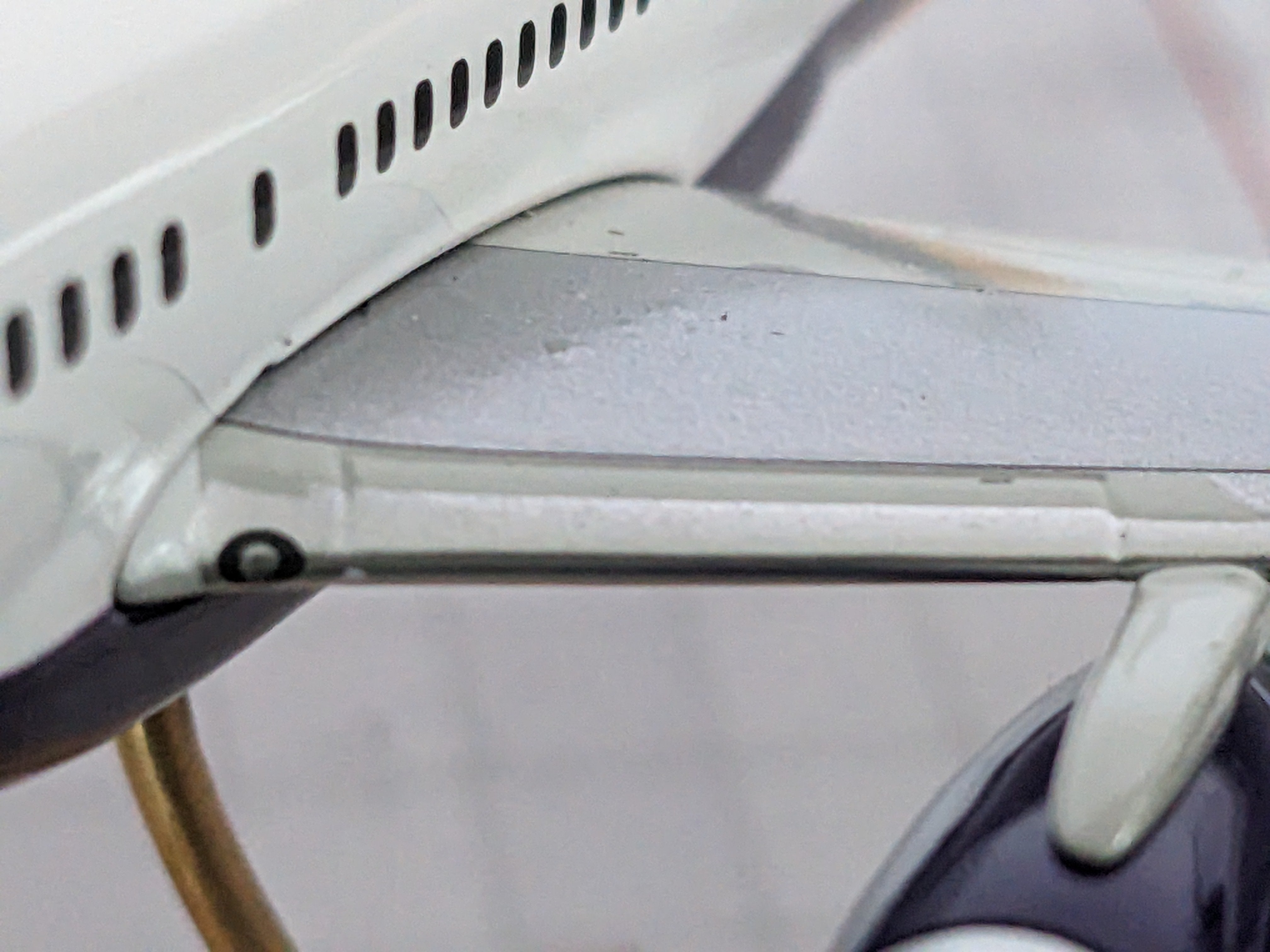 1:200 GEMINI MONARCH B757-200 G-MONK