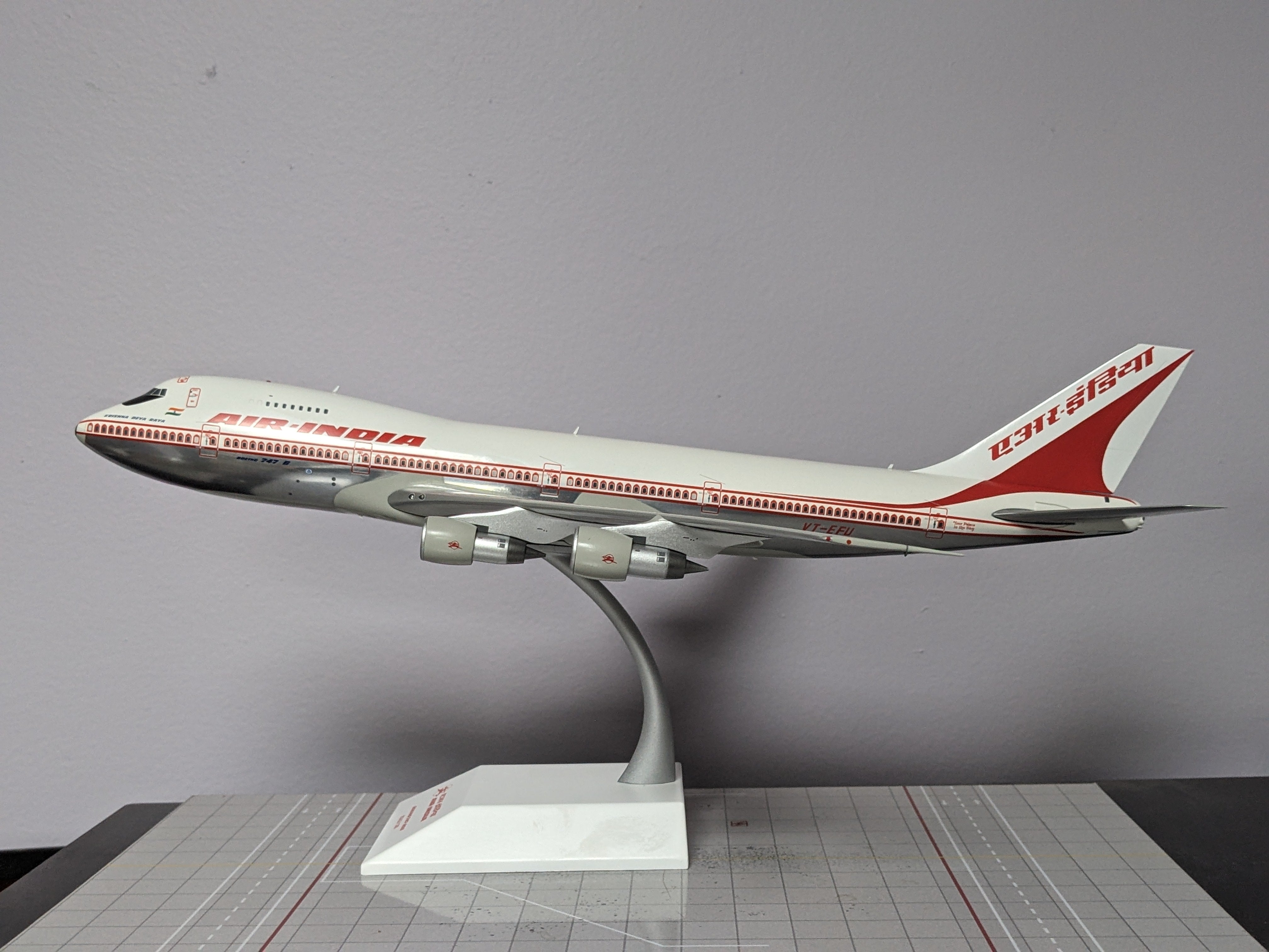 1:200 JC AIR INDIA B747-200 VT-EFU "POLISHED"