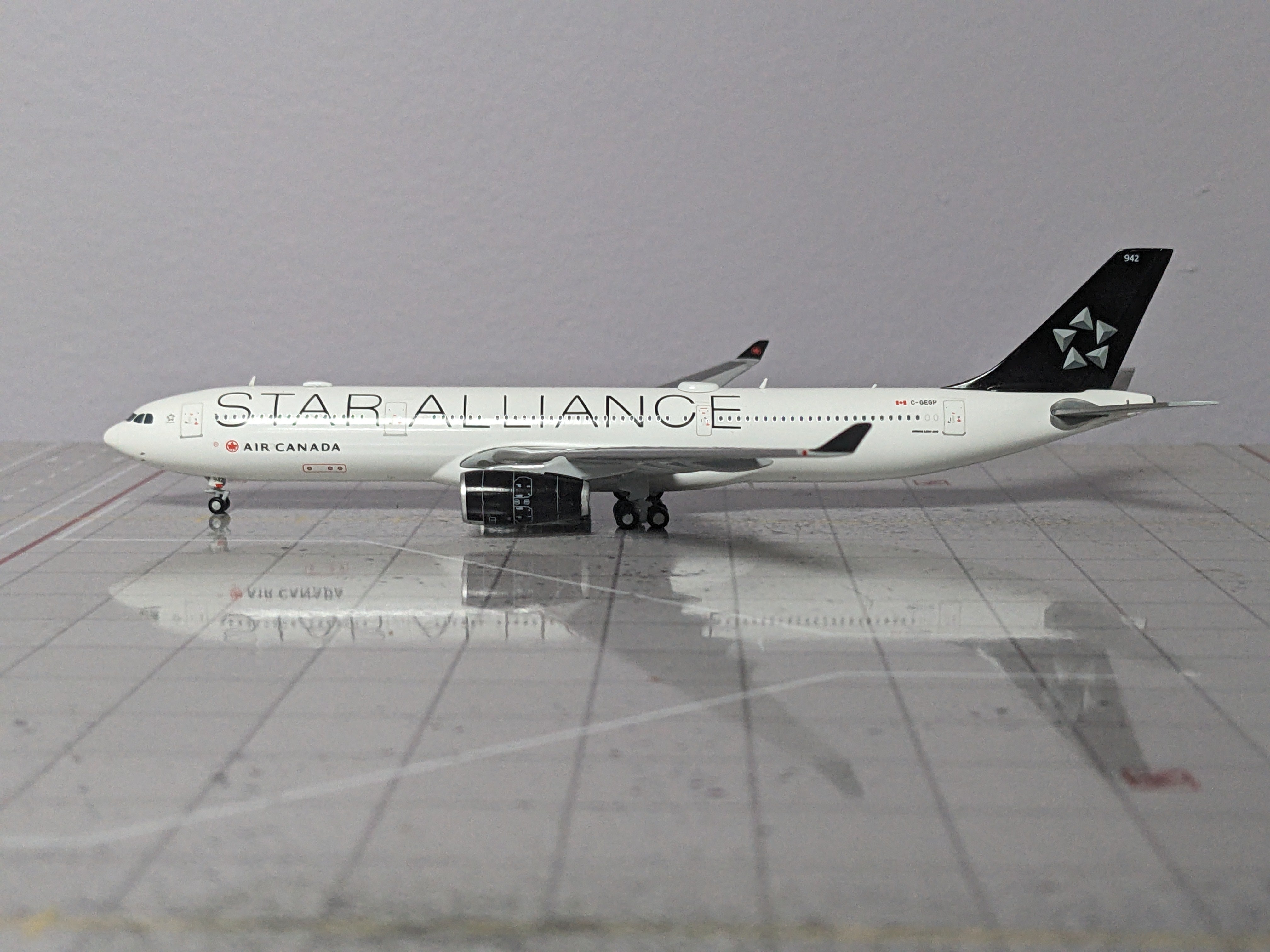 1:400 JC AIR CANADA STAR ALLIANCE A330-300 C-GEGP