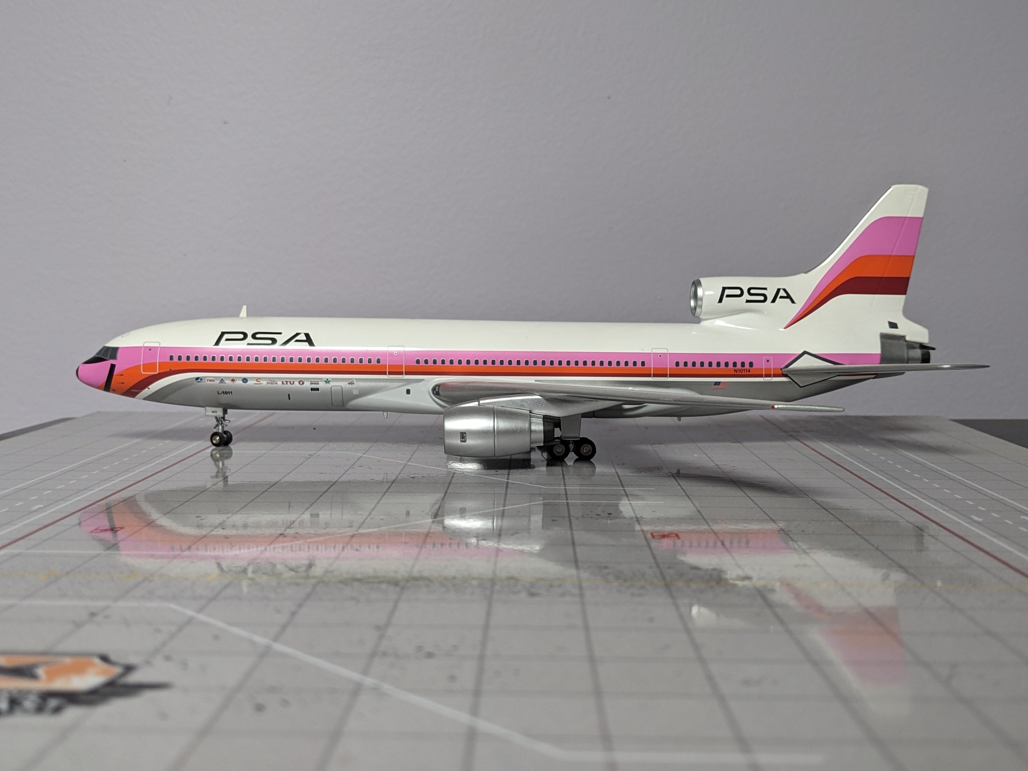 1:200 INFLIGHT PSA L-1011 N10114