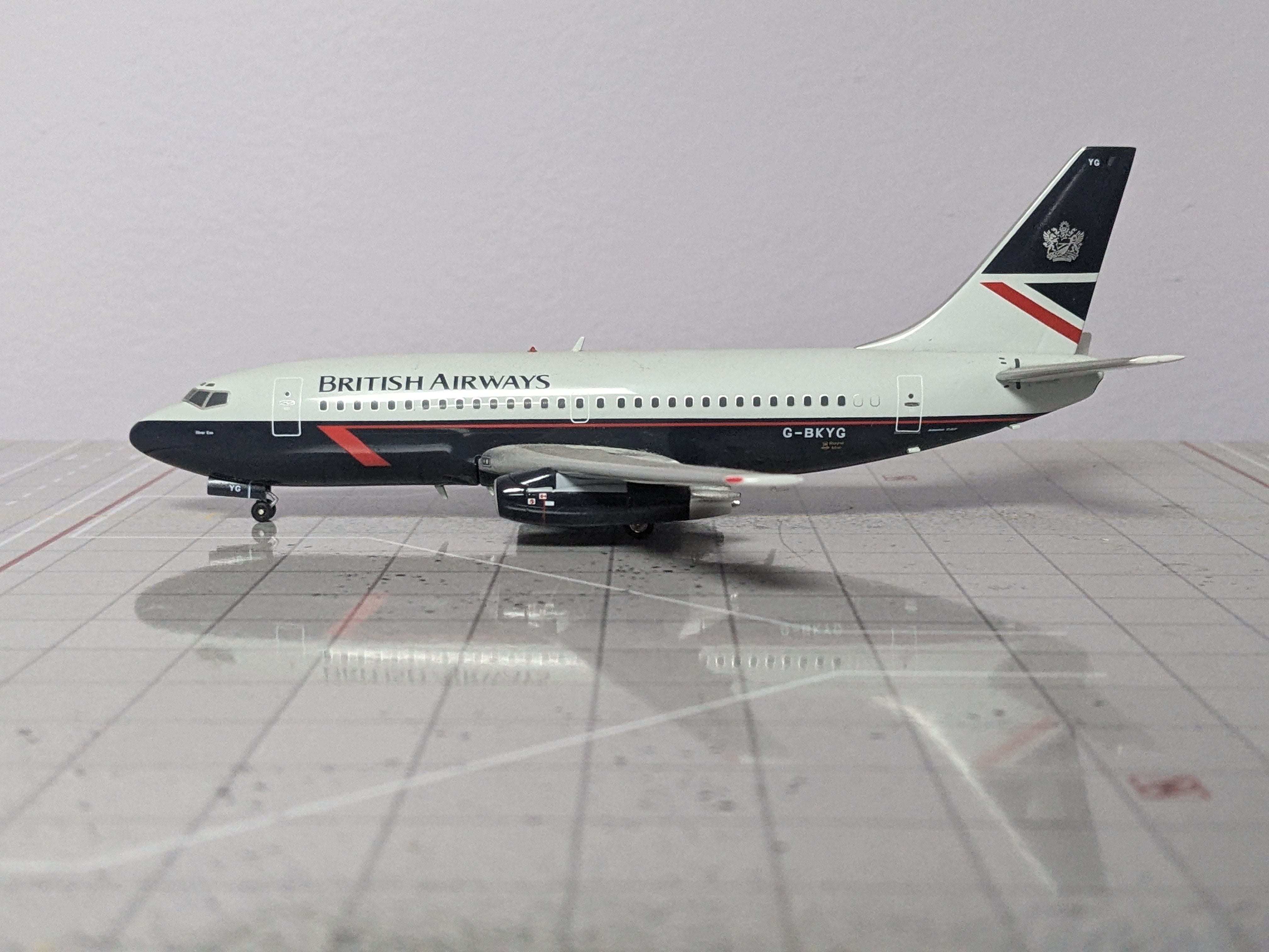 1:200 INFLIGHT BRITISH AIRWAYS B737-200 G-BKYG