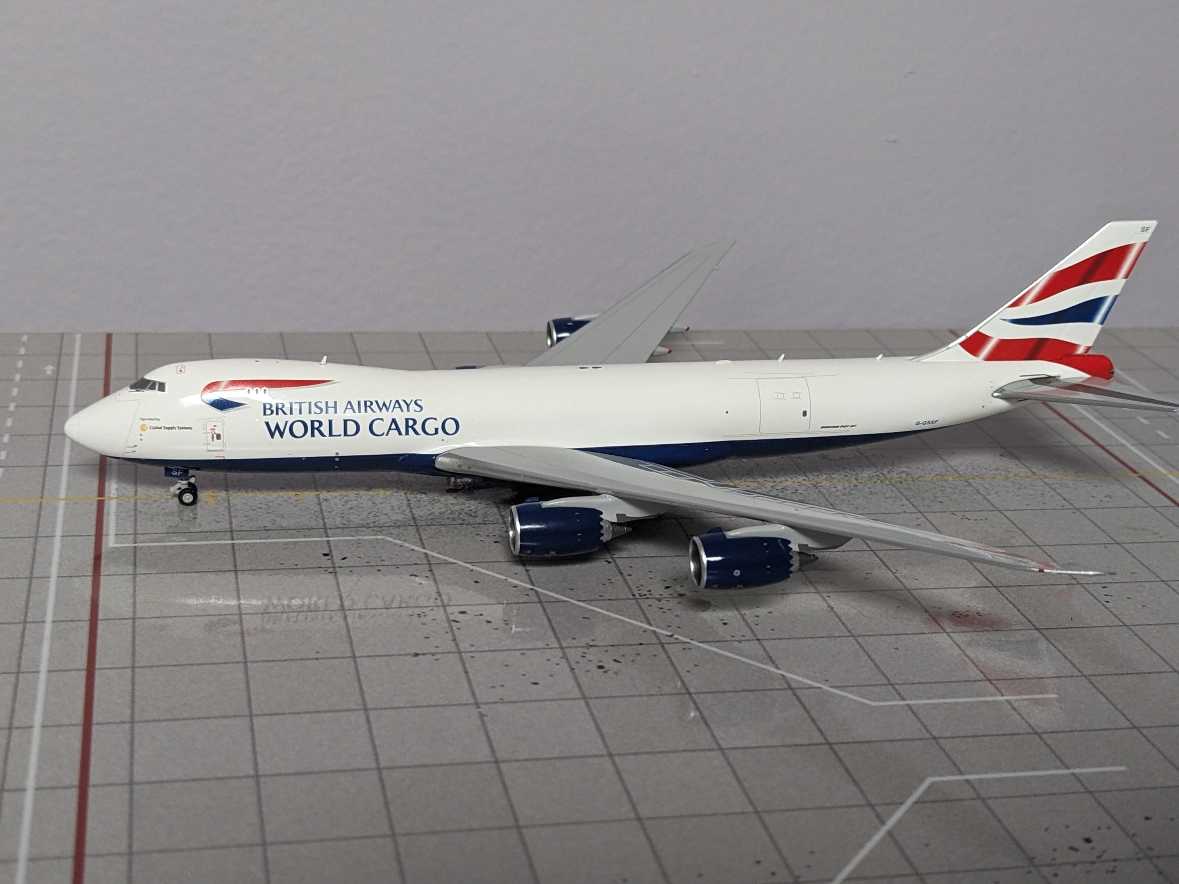 1:400 JC BRITISH AIRWAYS WORLD CARGO B747-8F