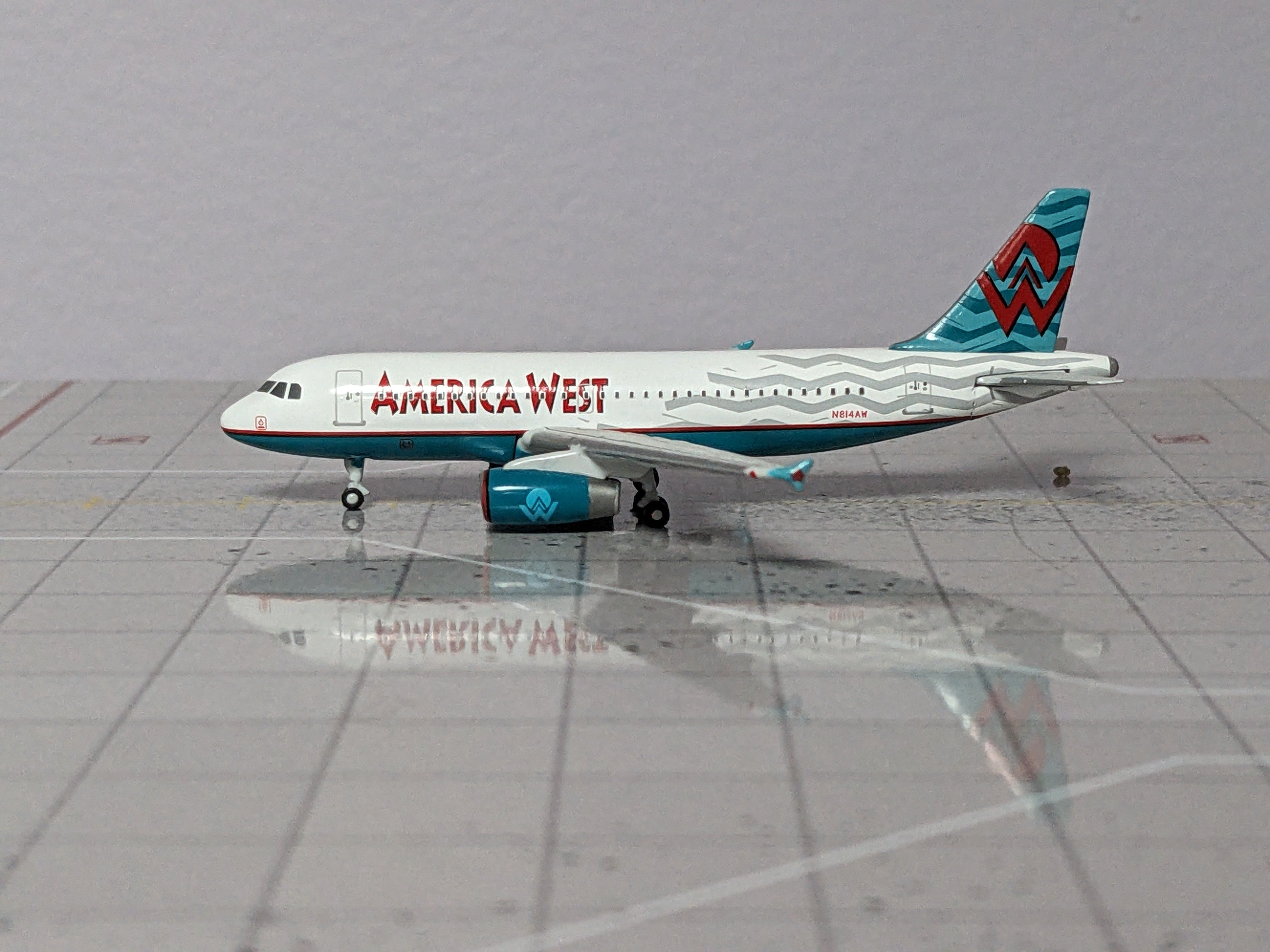1:400 GEMINI AMERICA WEST A319 N814AM