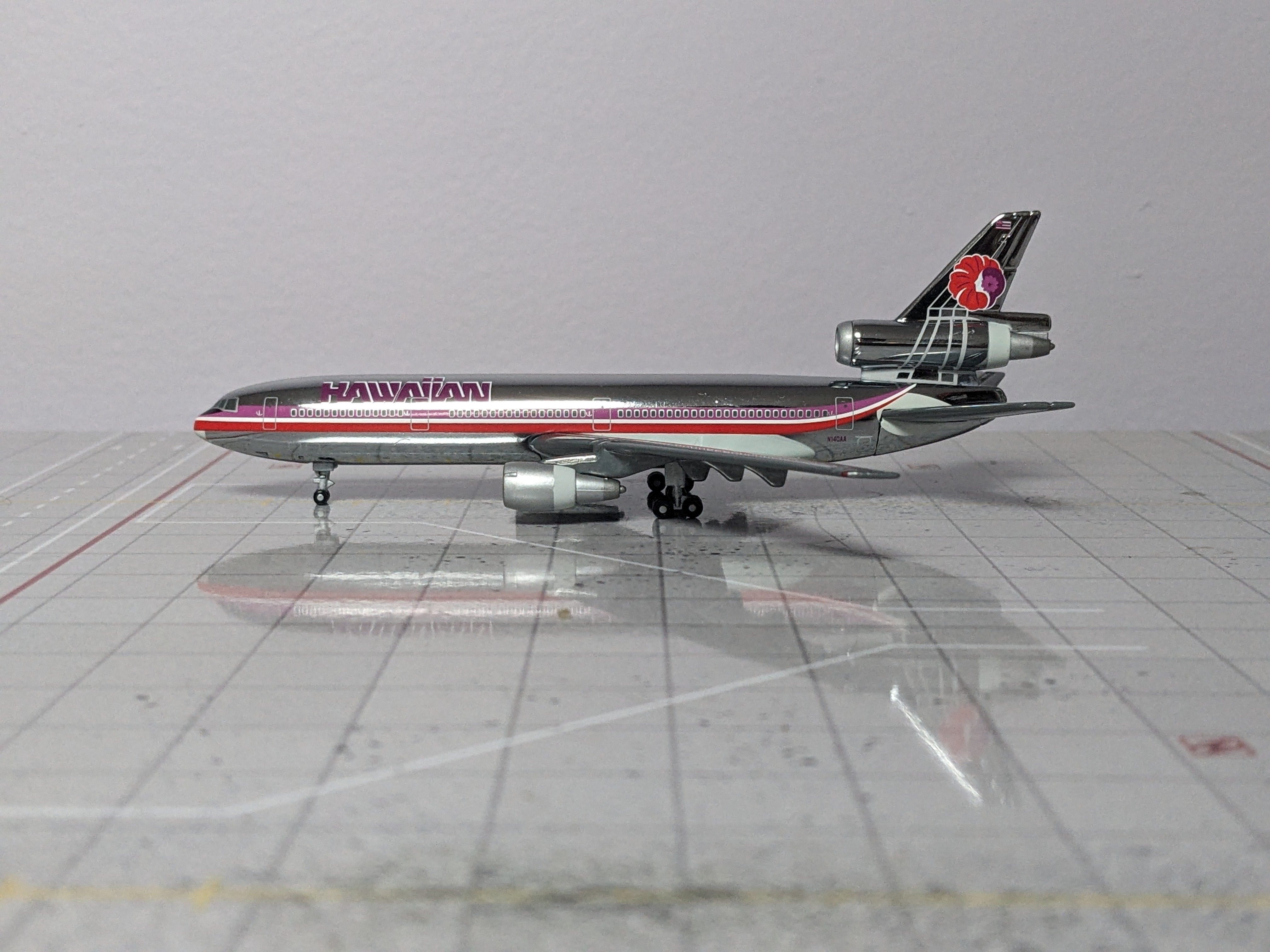 1:400 GEMINI HAWAIIAN DC-10-30 N140AA
