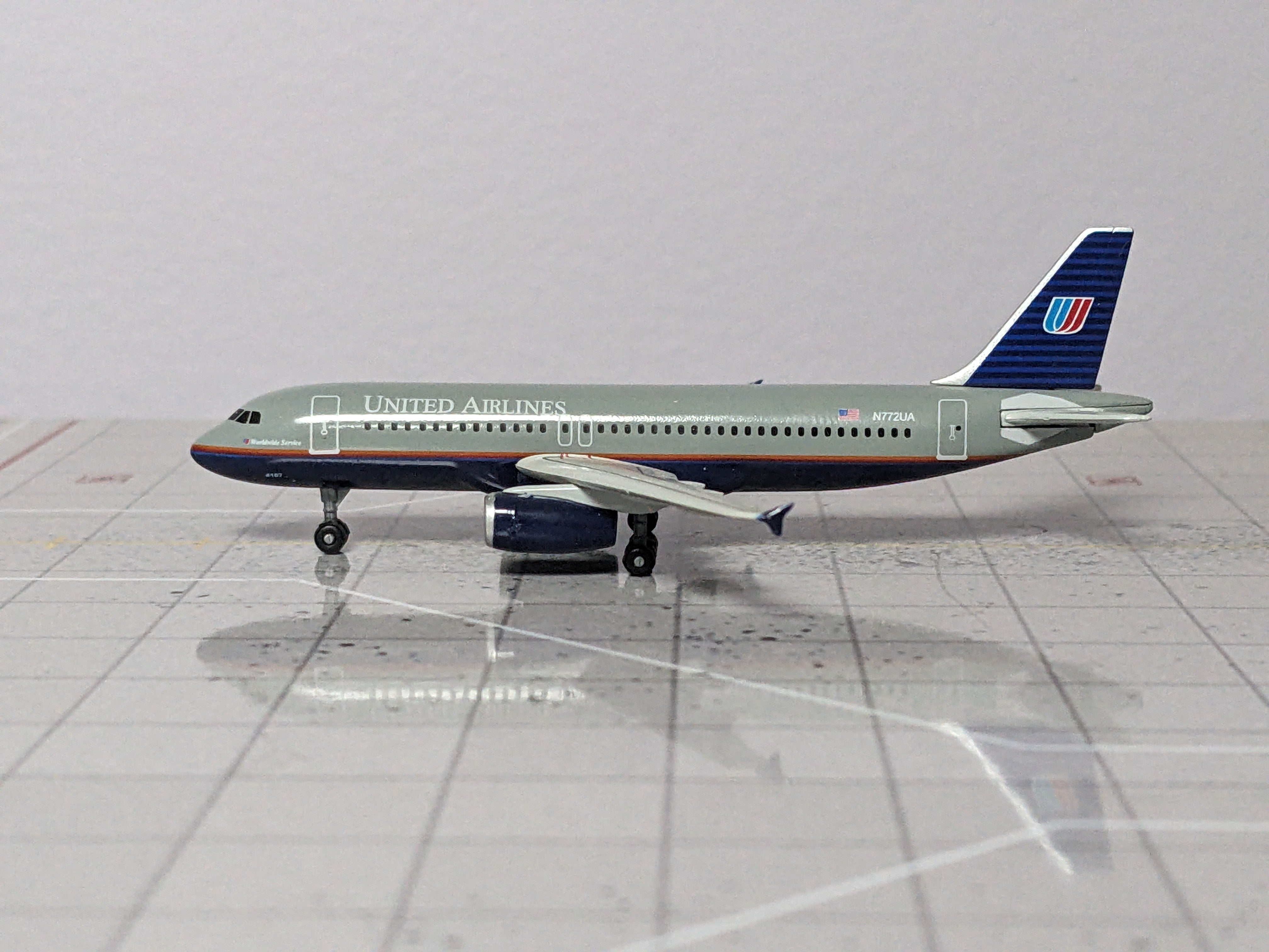 1:400 DRAGON UNITED A320 N772UA