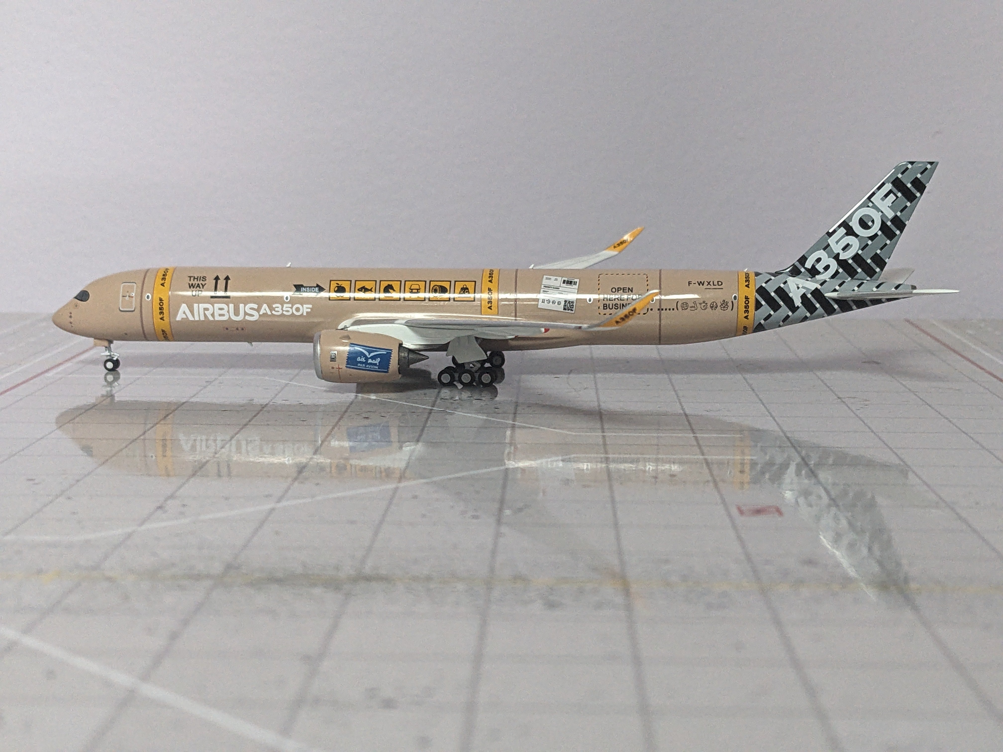 1:400 NG HOUSE A350F F-WXLD