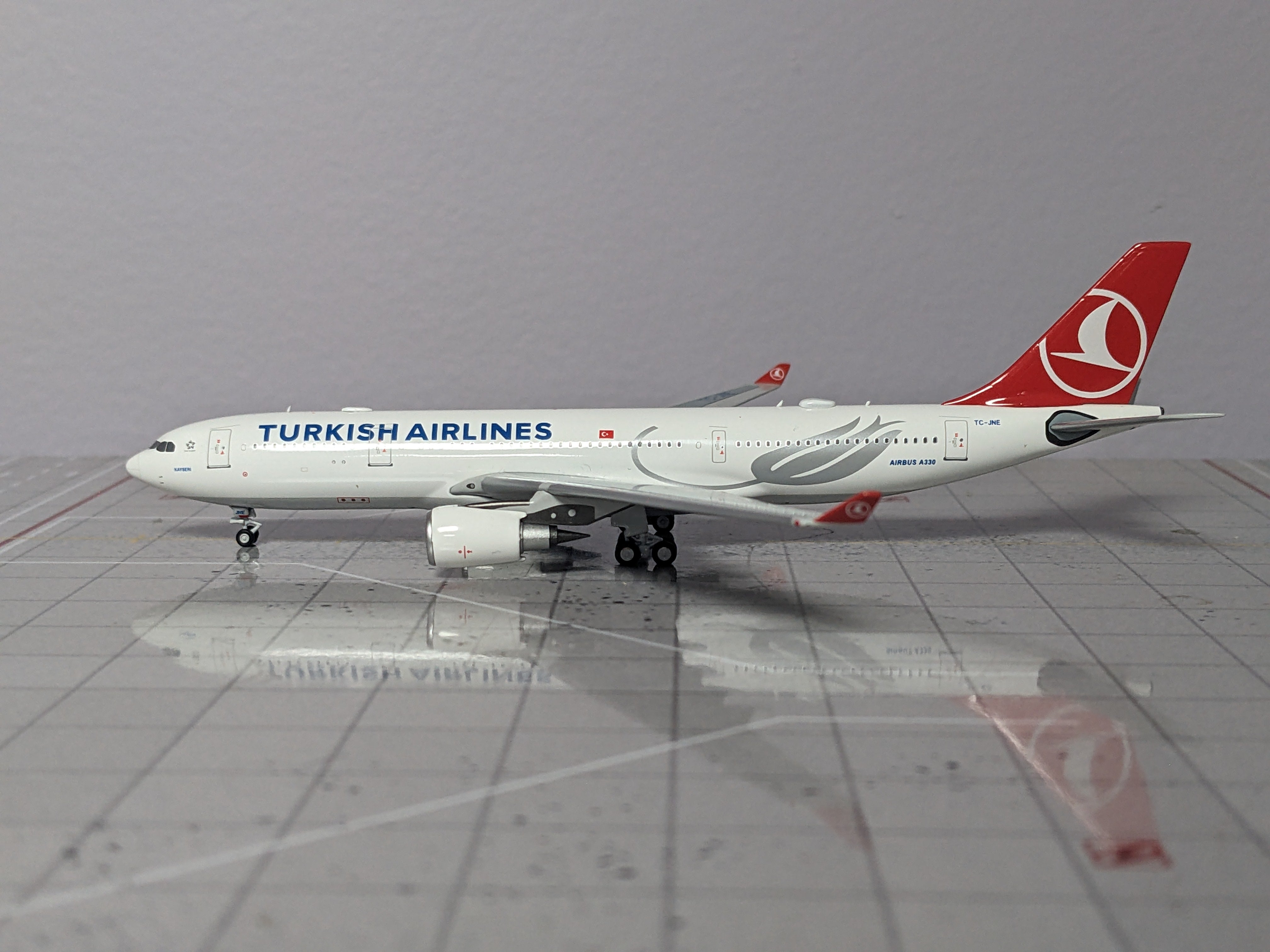 1:400 NG TURKISH A330-200 TC-JNE
