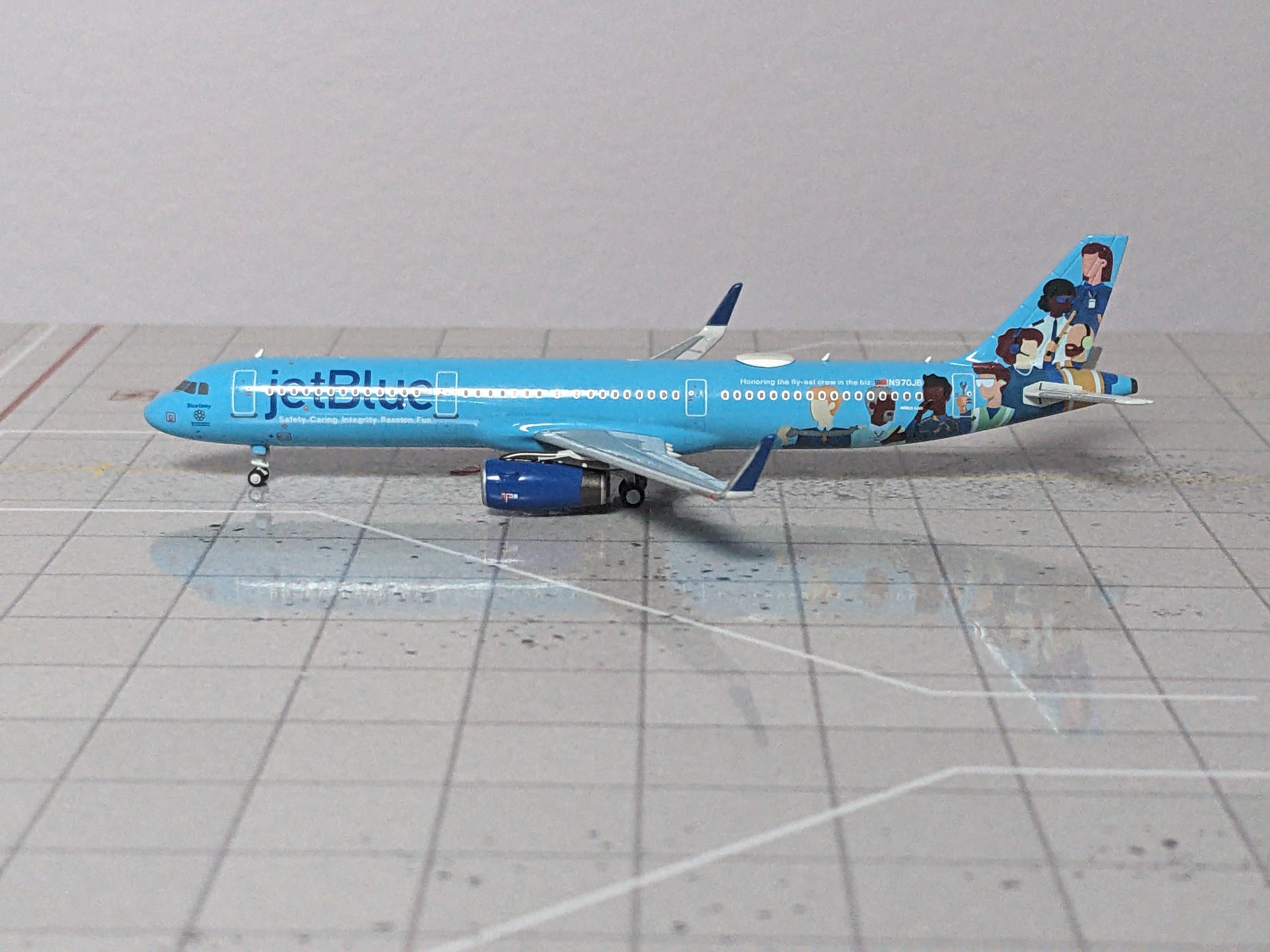 1:400 NG JETBLUE A321 N970JB "BLUENITY"
