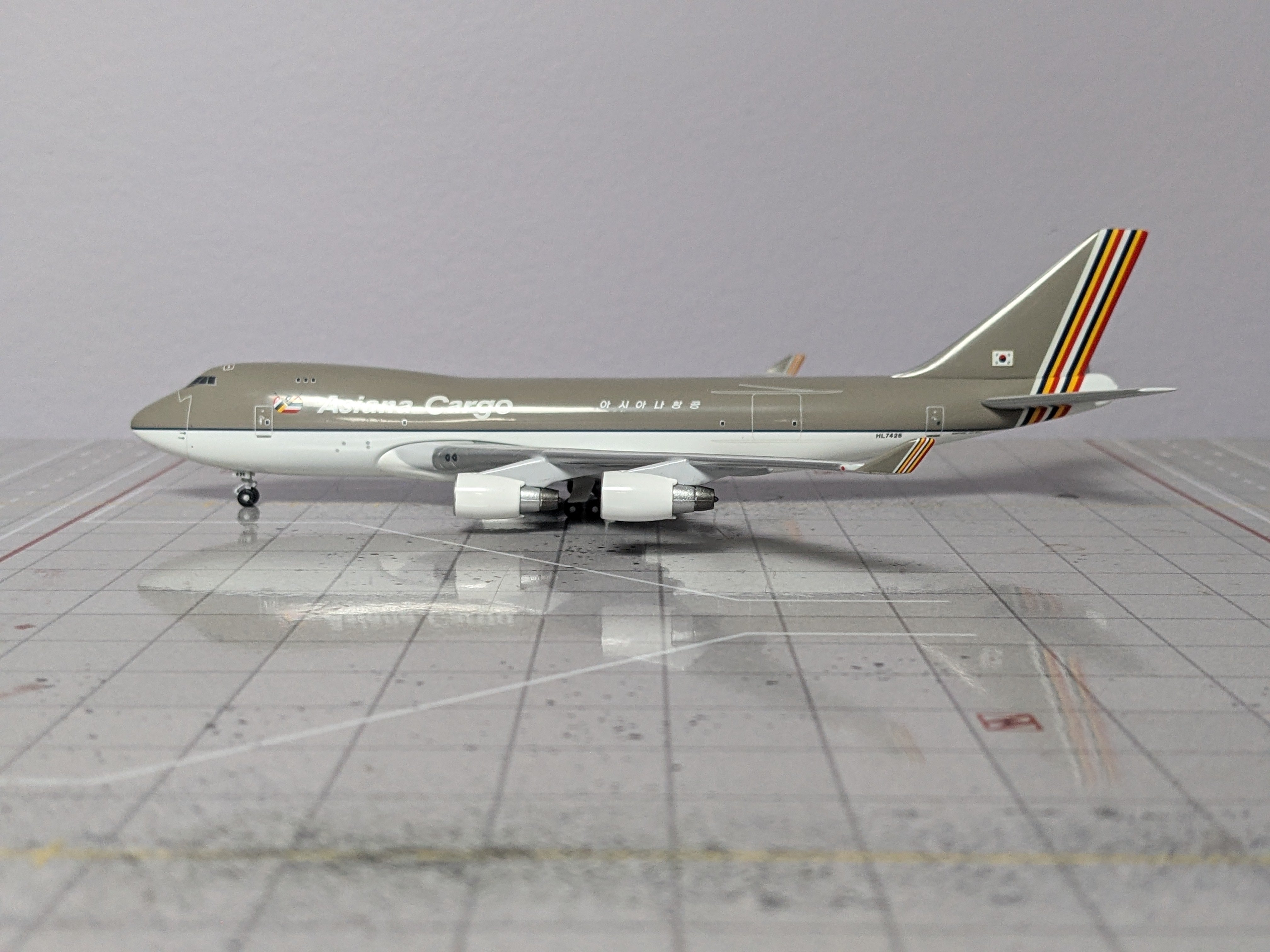 1:400 BIG BIRD ASIANA CARGO B747 HL7426