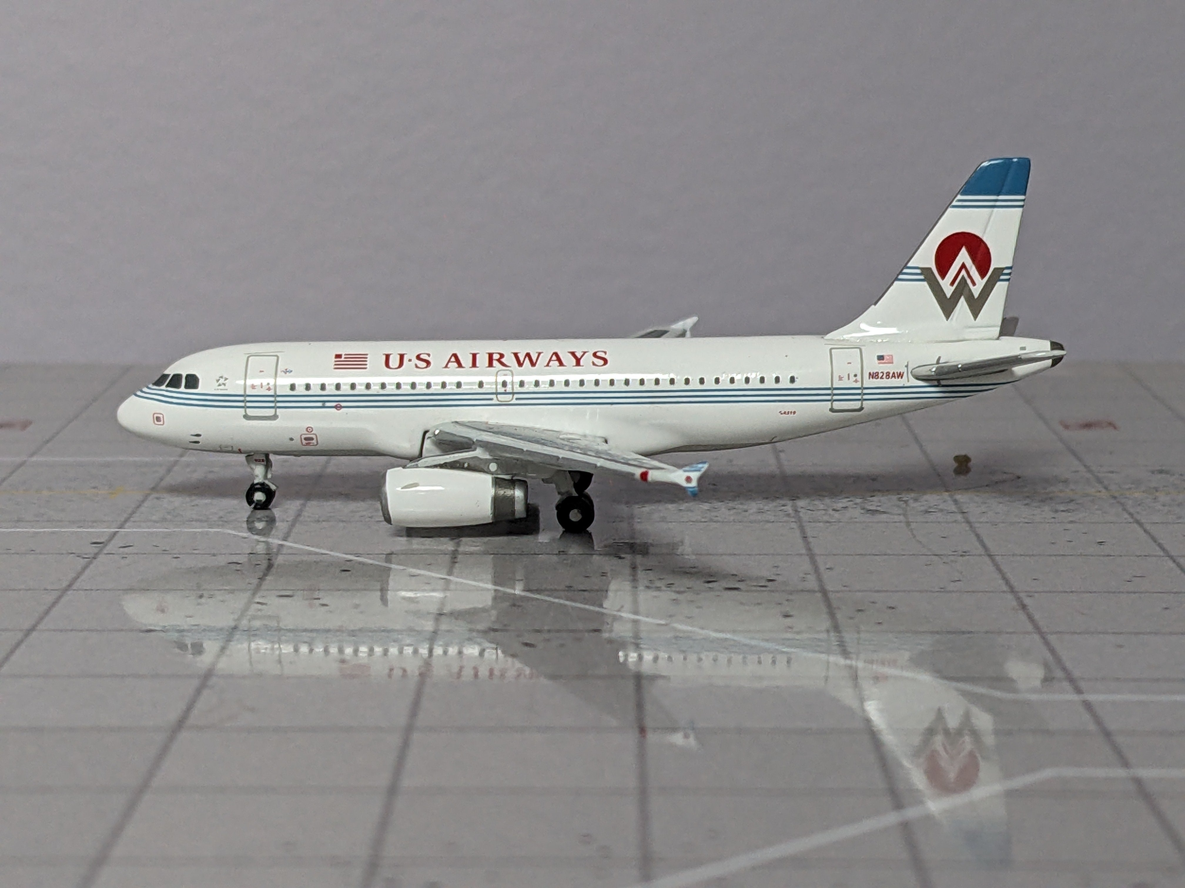 1:400 GEMINI US AIRWAYS A319 N828AW