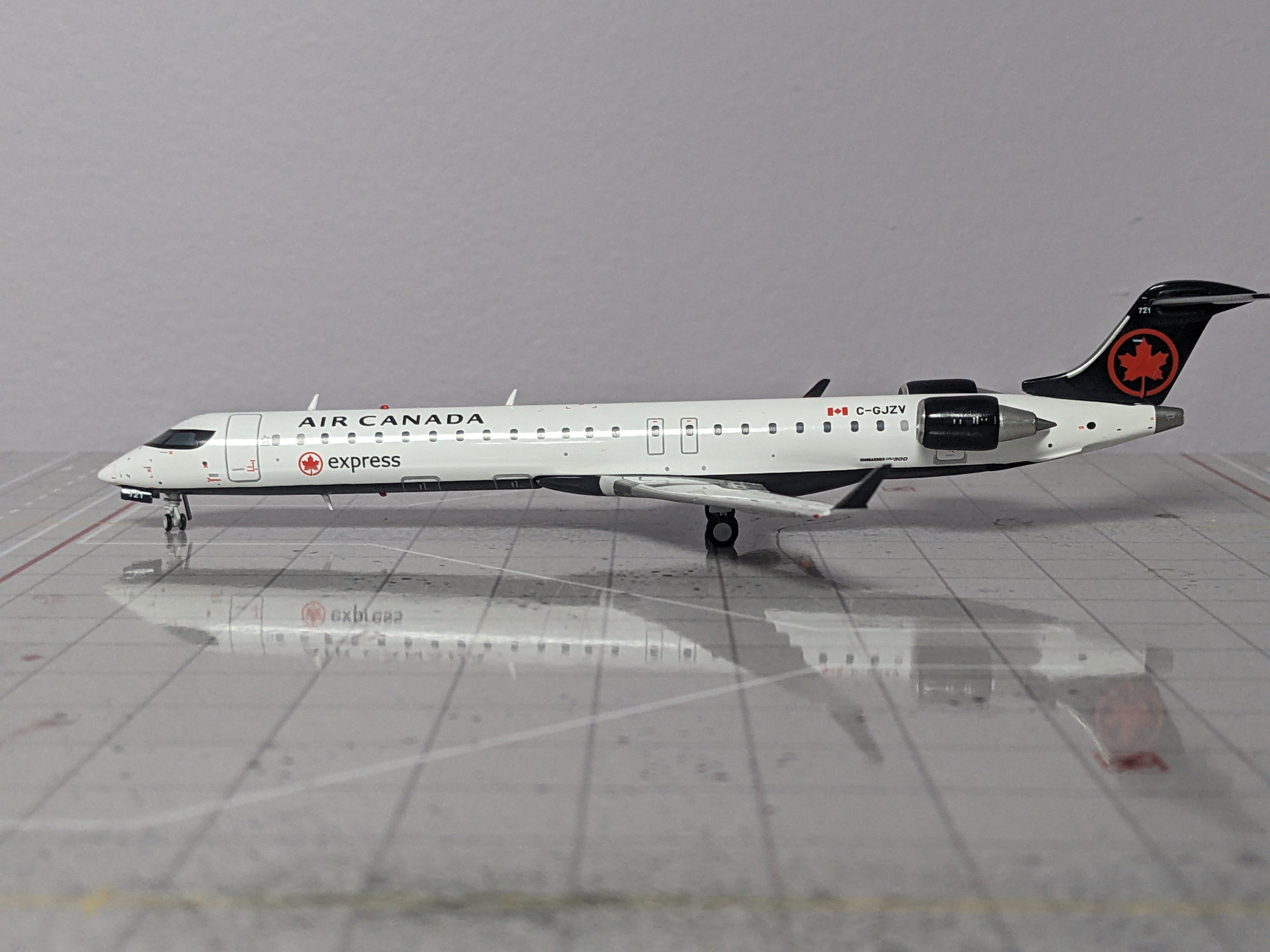 1:200 GEMINI AIR CANADA CRJ200 C-GJZV
