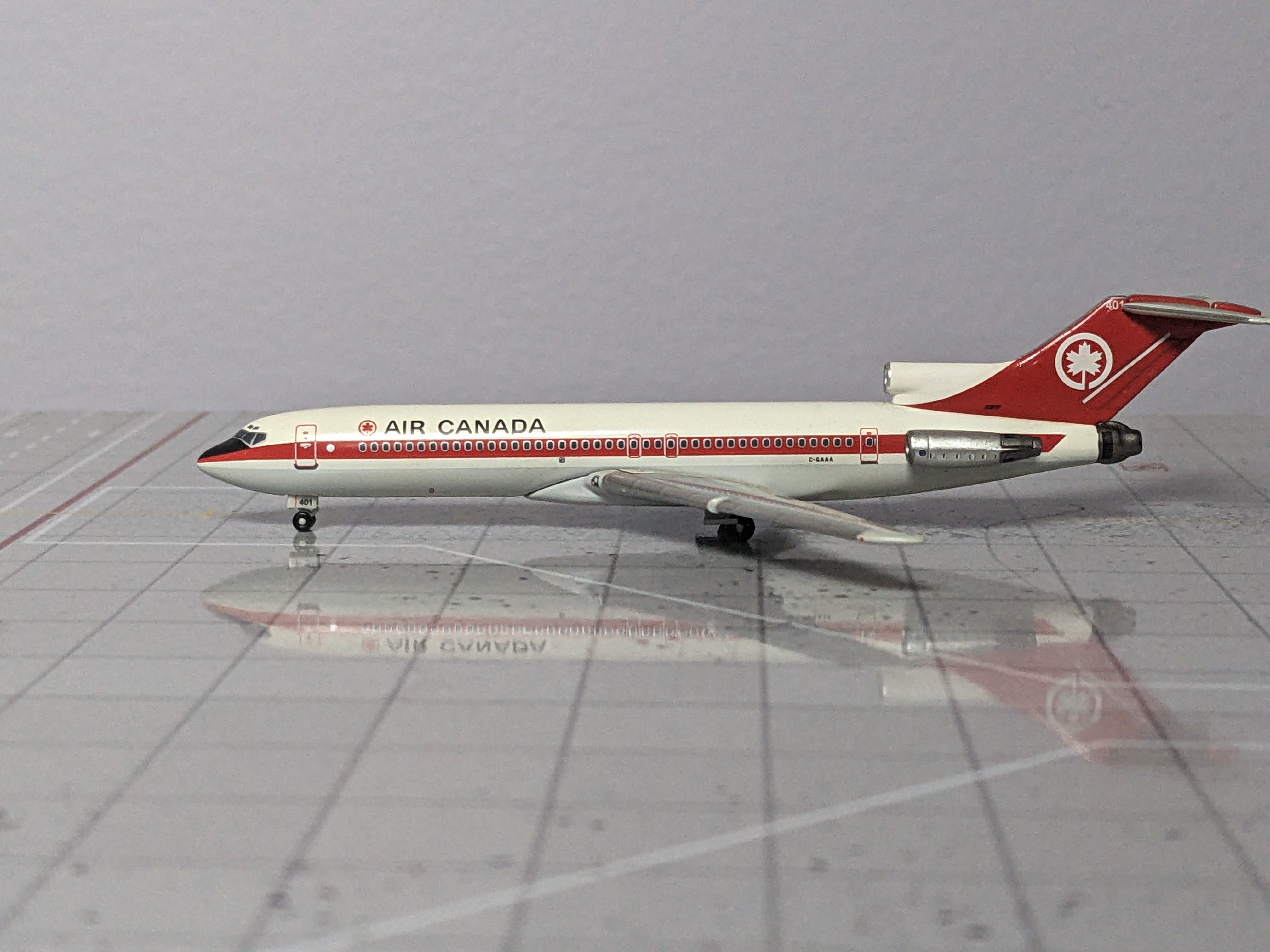 1:400 AEROCLASSICS AIR CANADA B727-200 C-GAAA