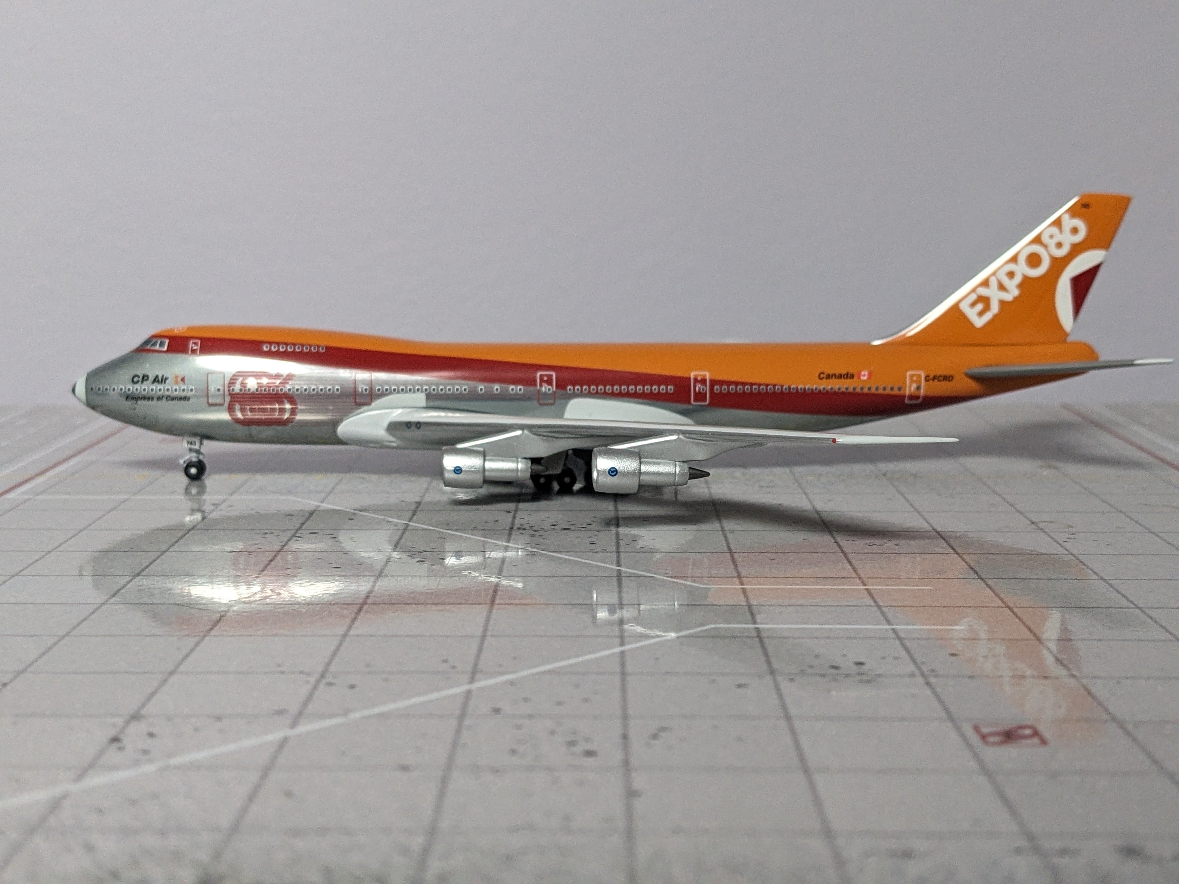 1:400 AEROCLASSICS CP AIR B747-200 C-FCRD EXPO 86