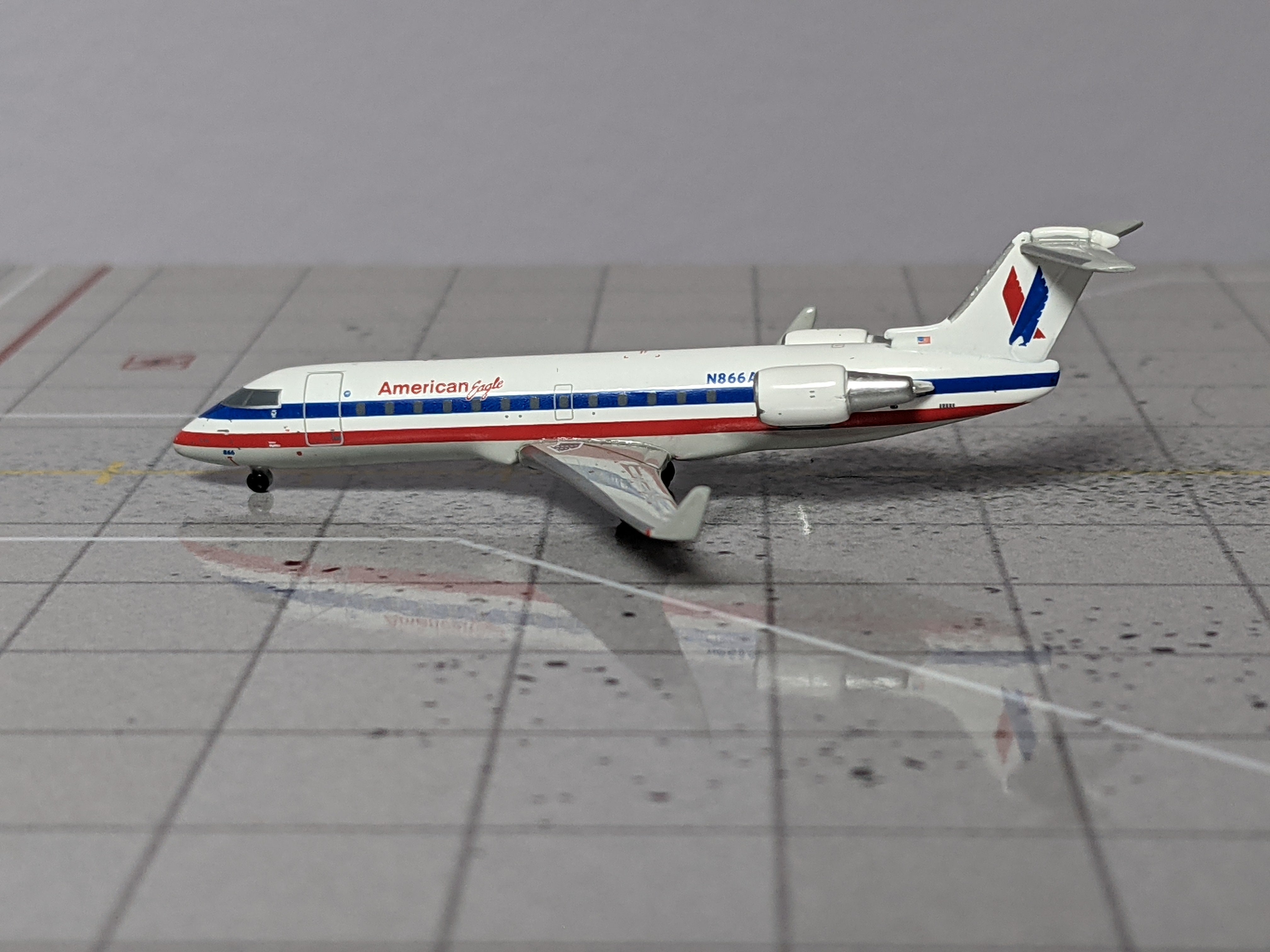 1:400 GEMINI AMERICAN CRJ200 N866AS