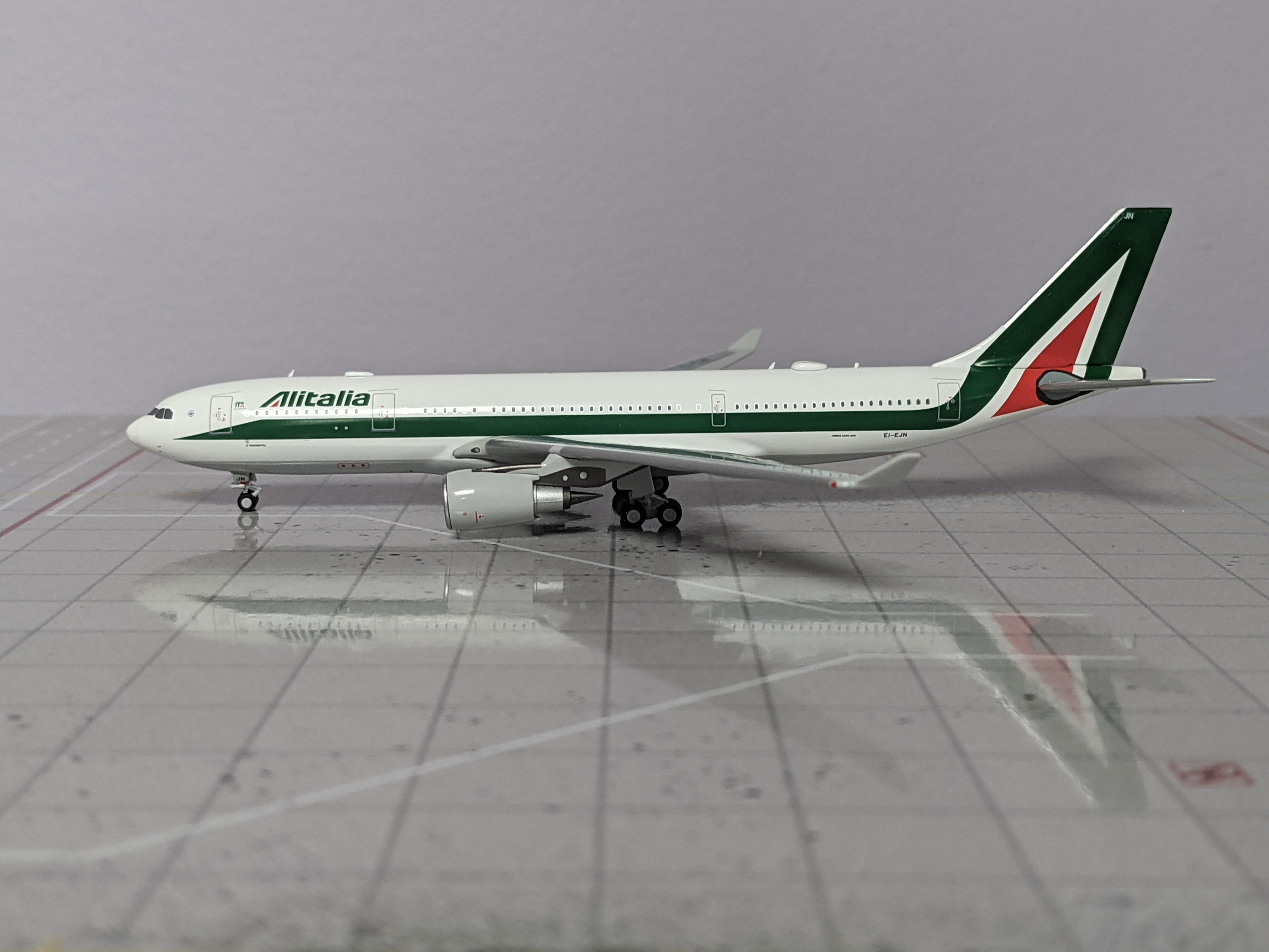 1:400 NG ITA Airways A330-200 EI-EJN "operated by ITA" "Il Tintoretto"