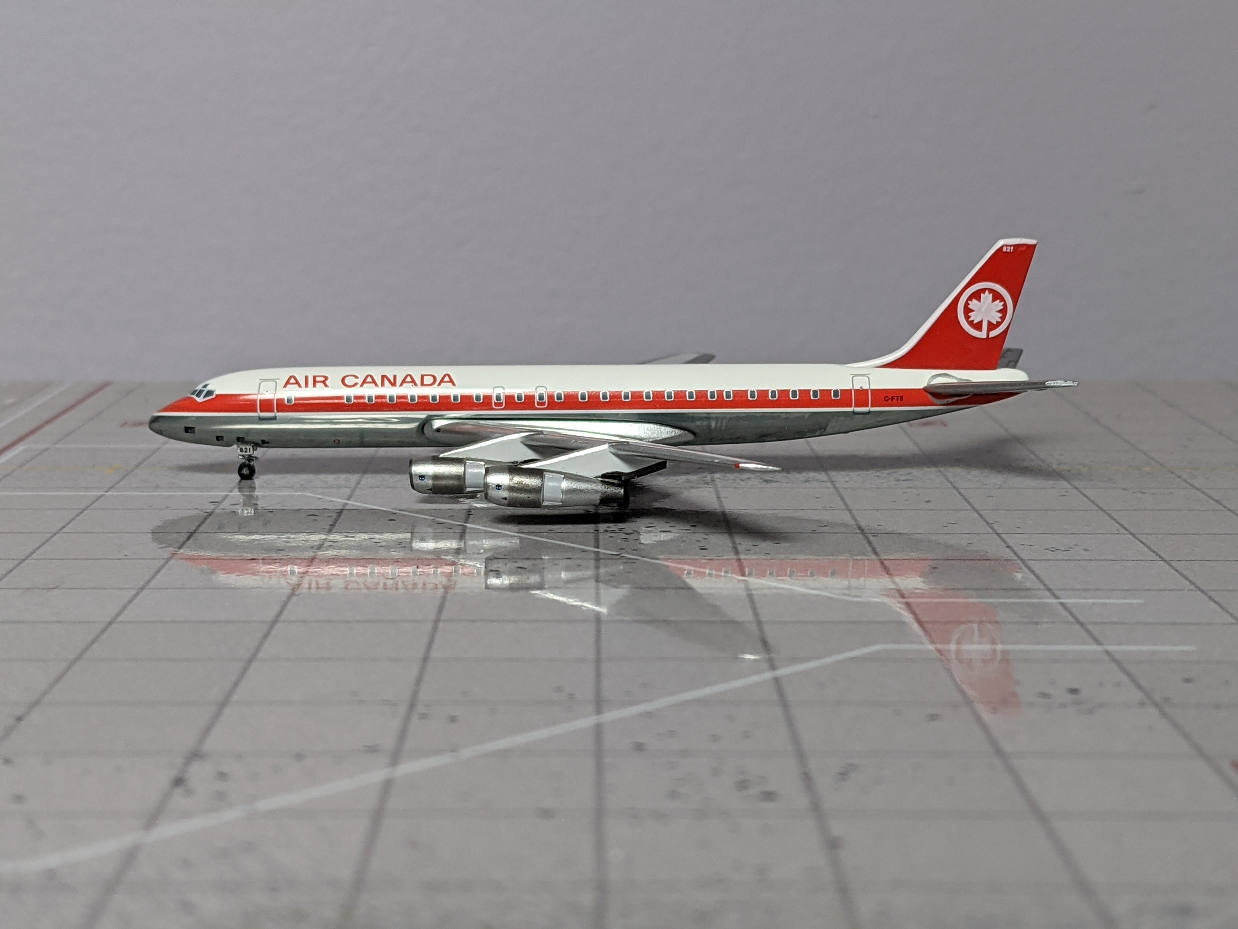 1:400 AEROCLASSICS AIR CANADA DC-8-55 C-FTII