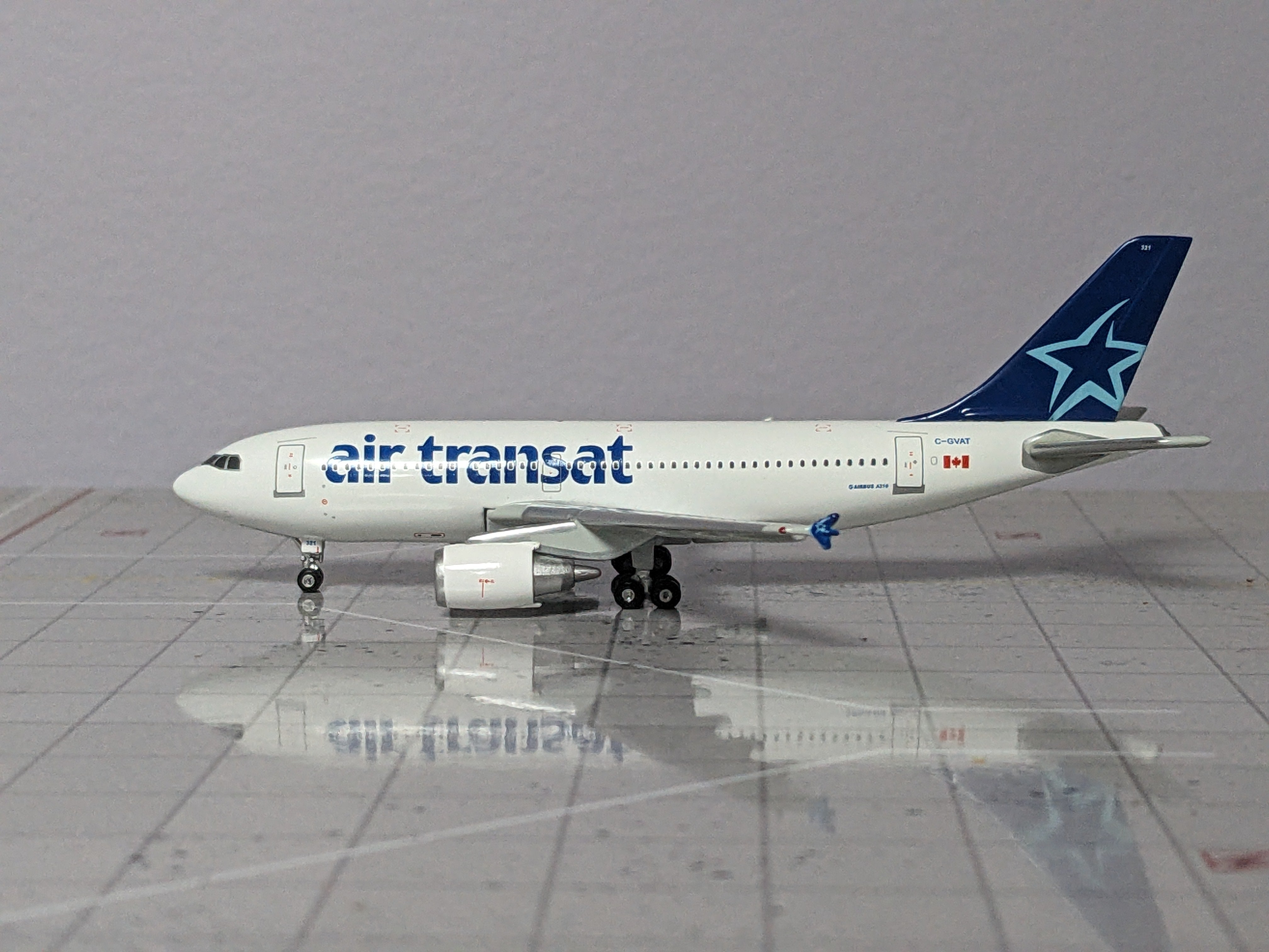 1:400 GEMINI AIR TRANSAT A310 C-GVAT