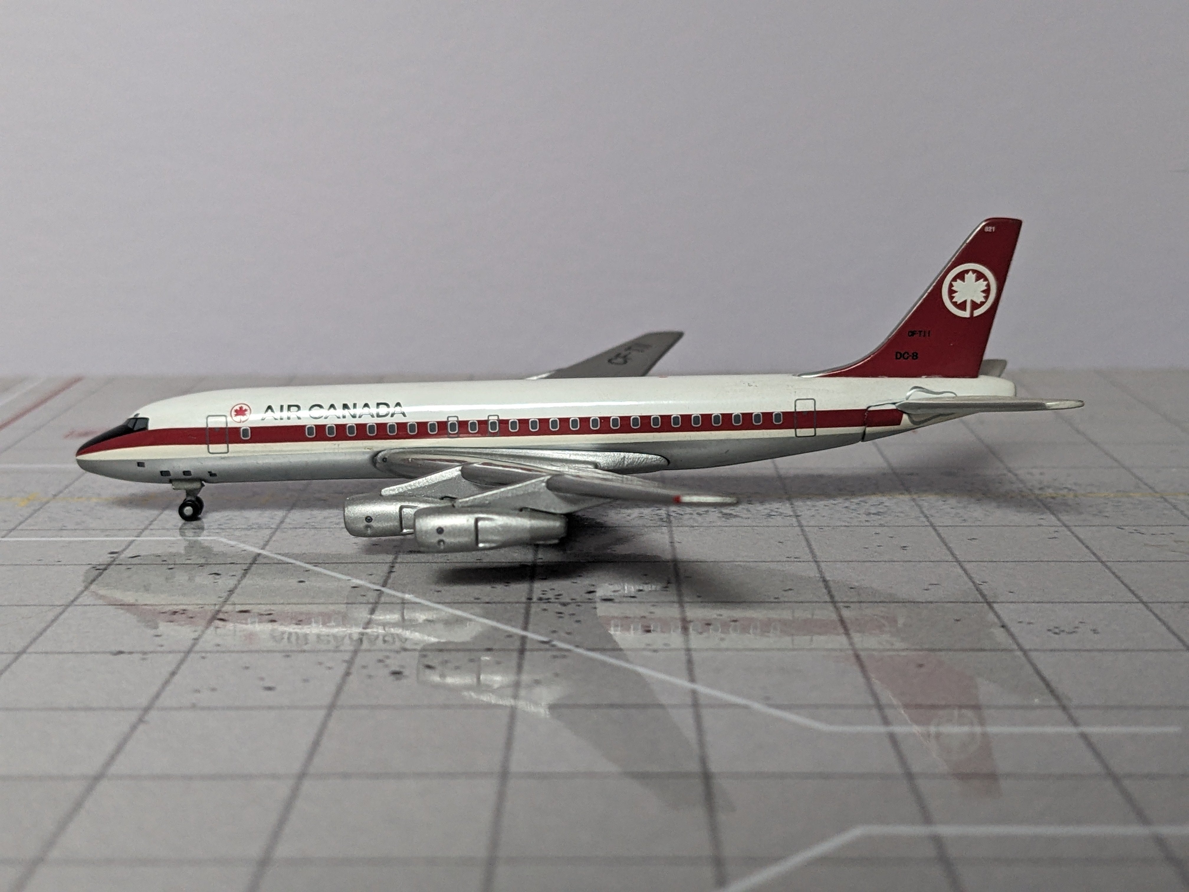 模型・プラモデル Gemini 1/400 DC-8-53 エアカナダ CF-TII