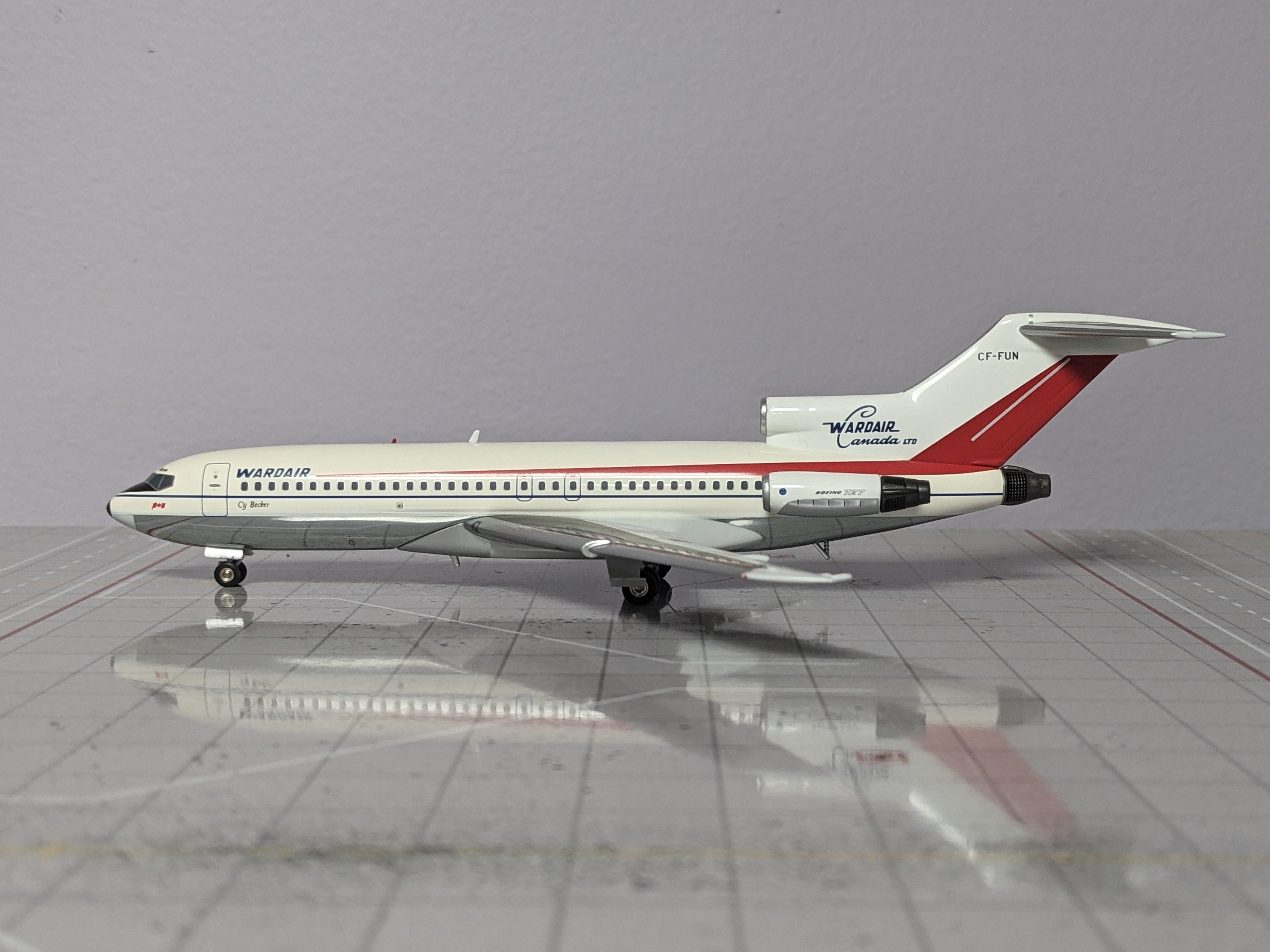 1:200 INFLIGHT WARD AIR B727-200 CF-FUN