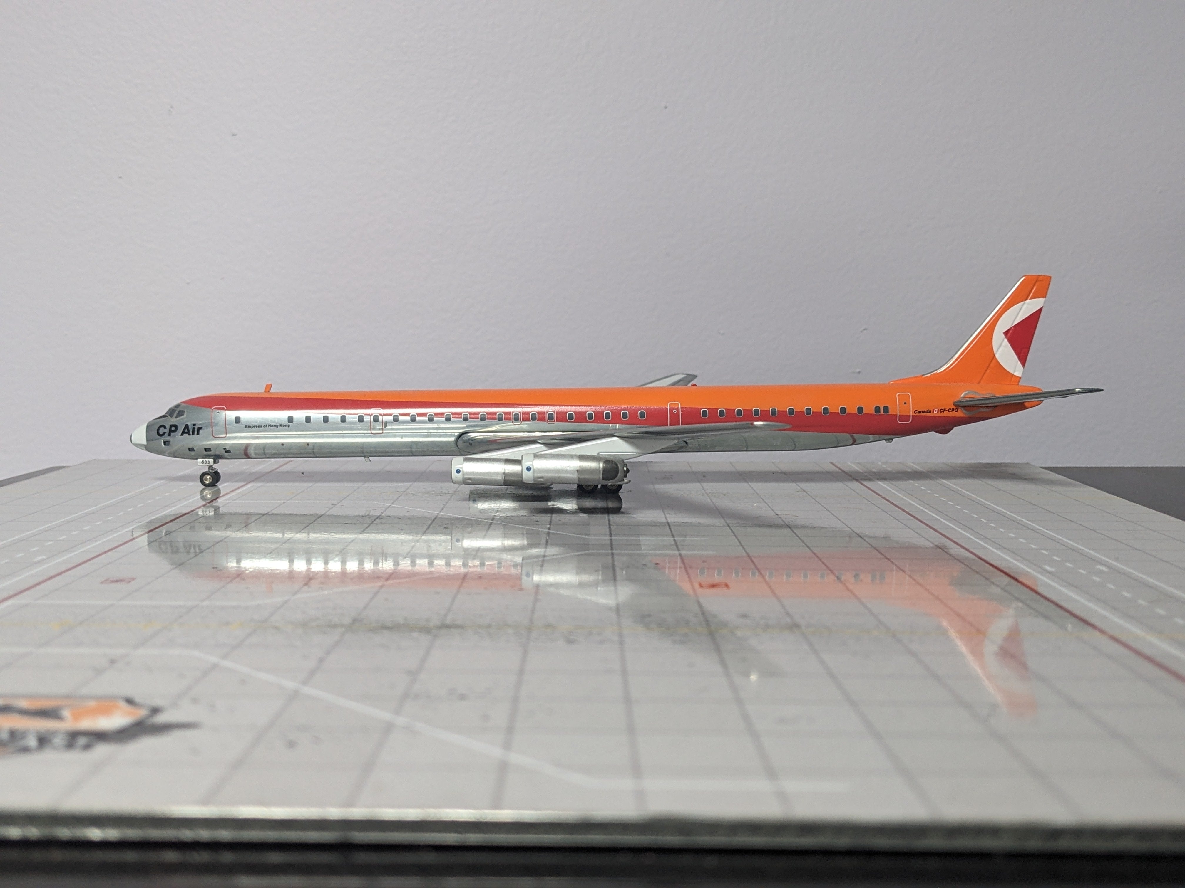 1:200 INFLIGHT CP AIR DC-8-63 CF-CPQ