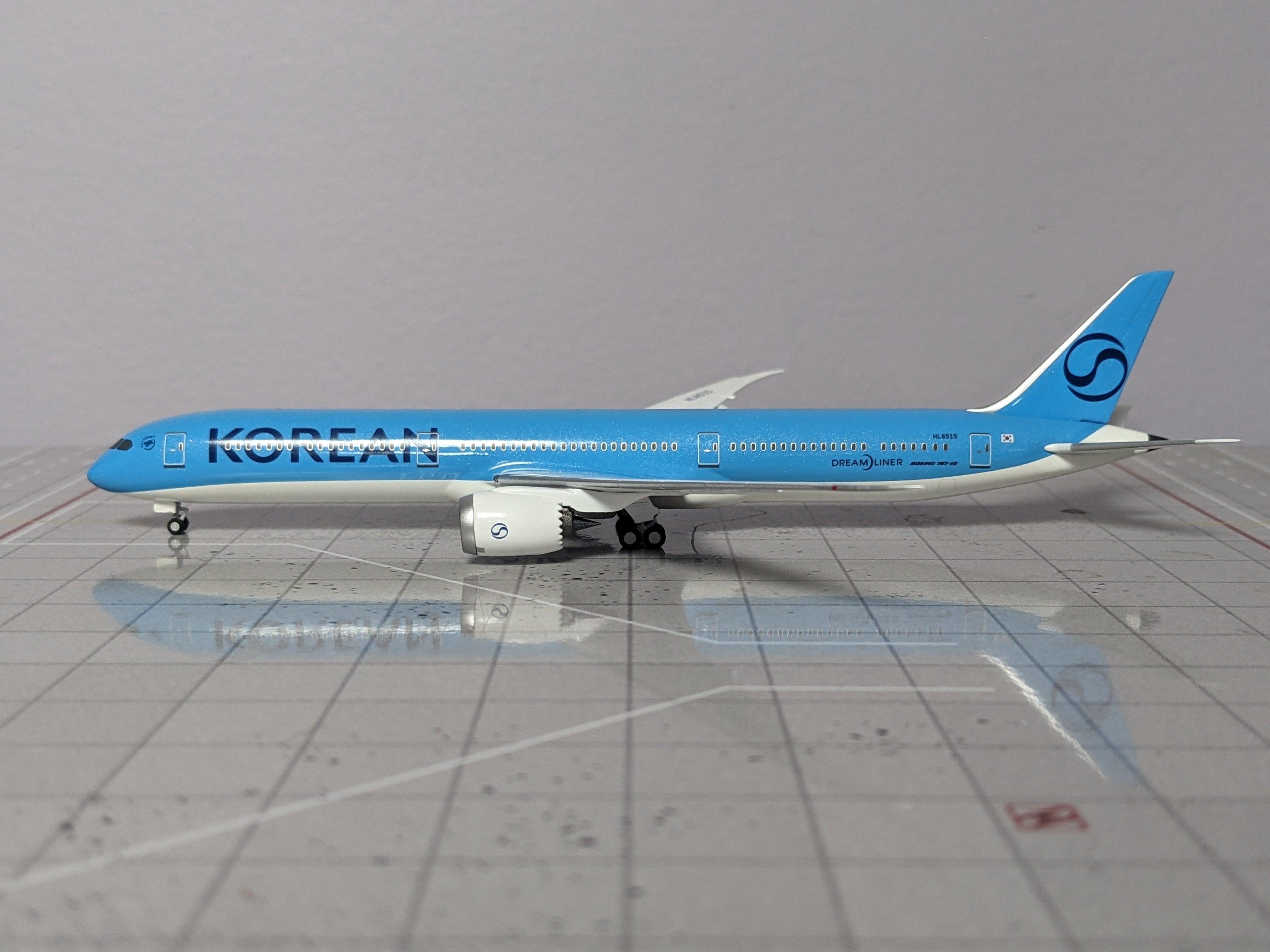 1:400 NG KOREAN B787-10 HL8515