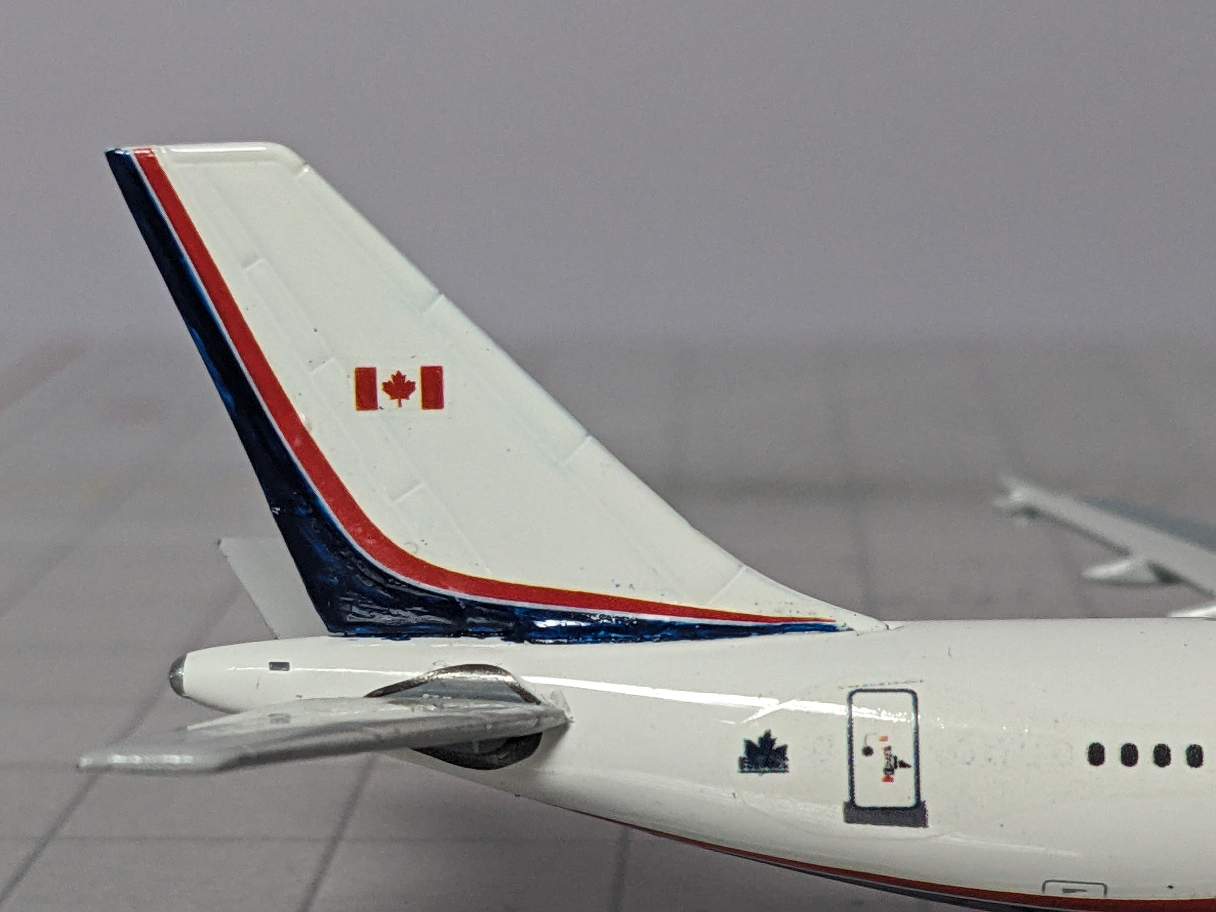 1:400 AEROCLASSICS CUSTOM GOVERNMENT OF CANADA A310