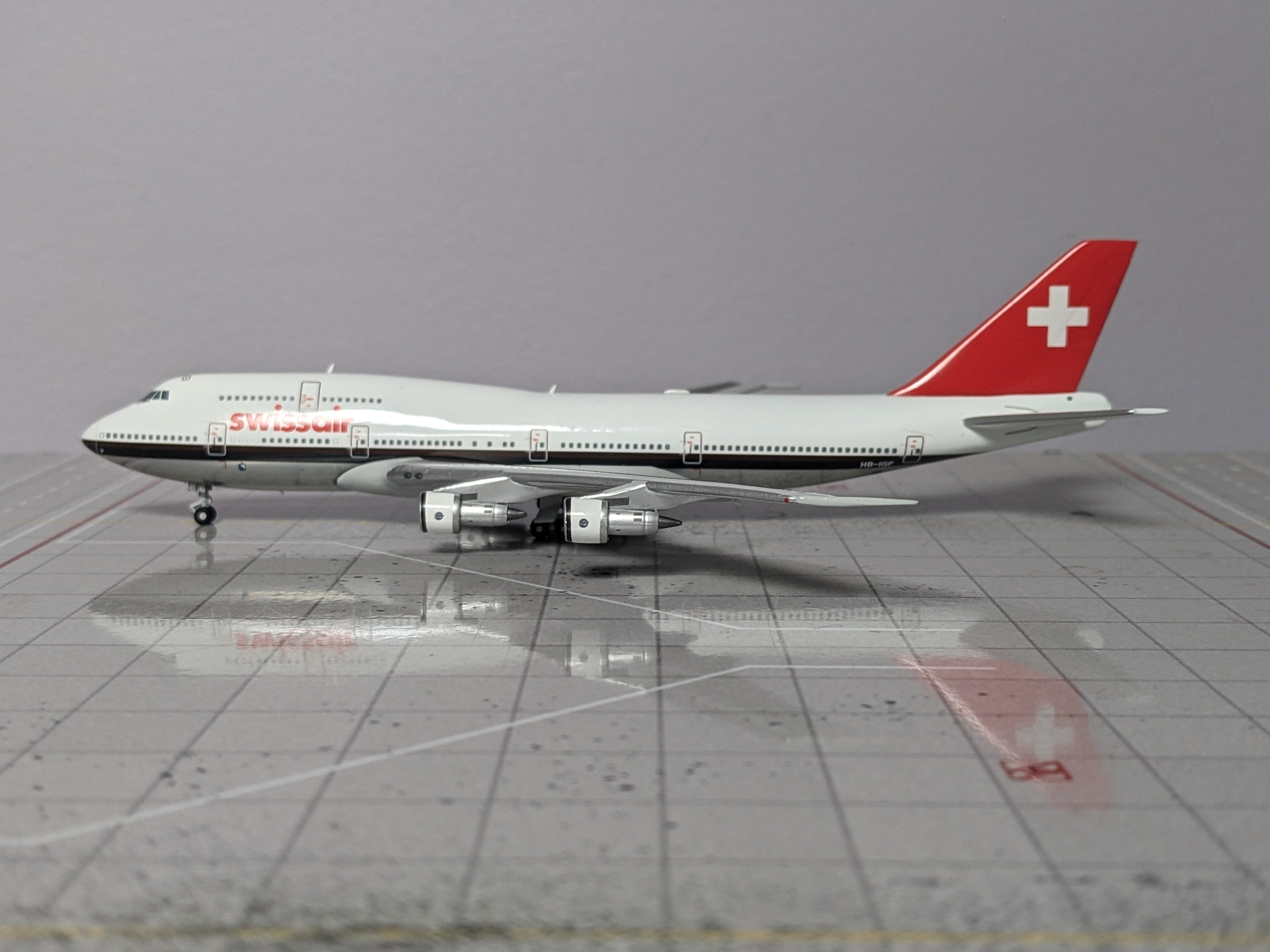1:400 JC SWISS B747-300 HB-IGF