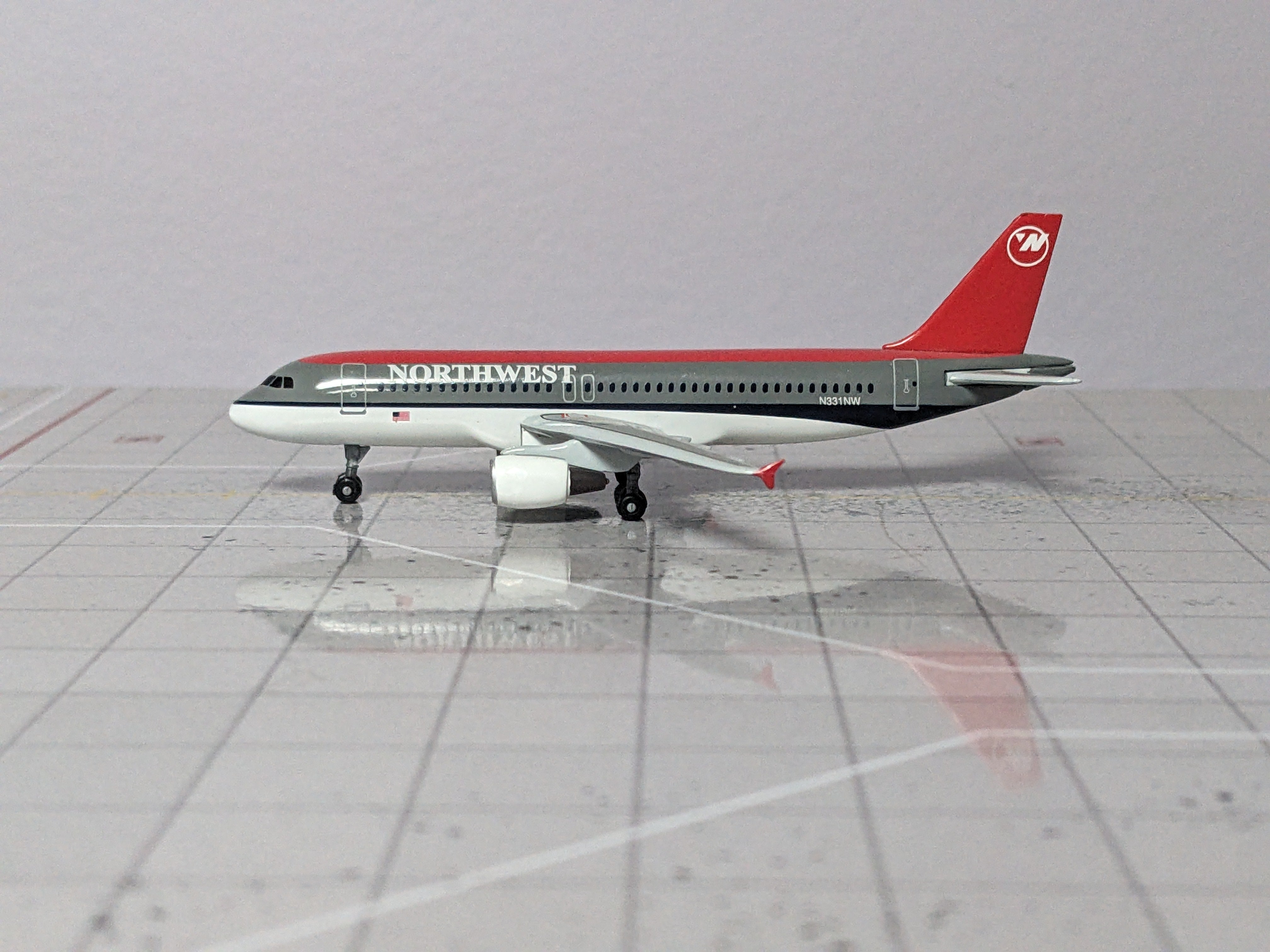 1:400 DRAGON NORTHWEST A320 N331NW