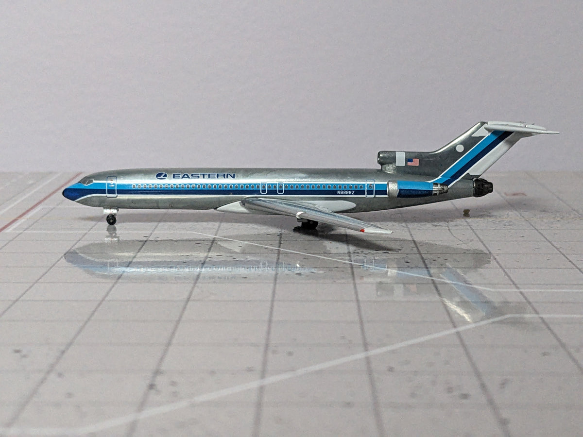 1:400 AEROCLASSICS EASTERN B727-200 N8888Z