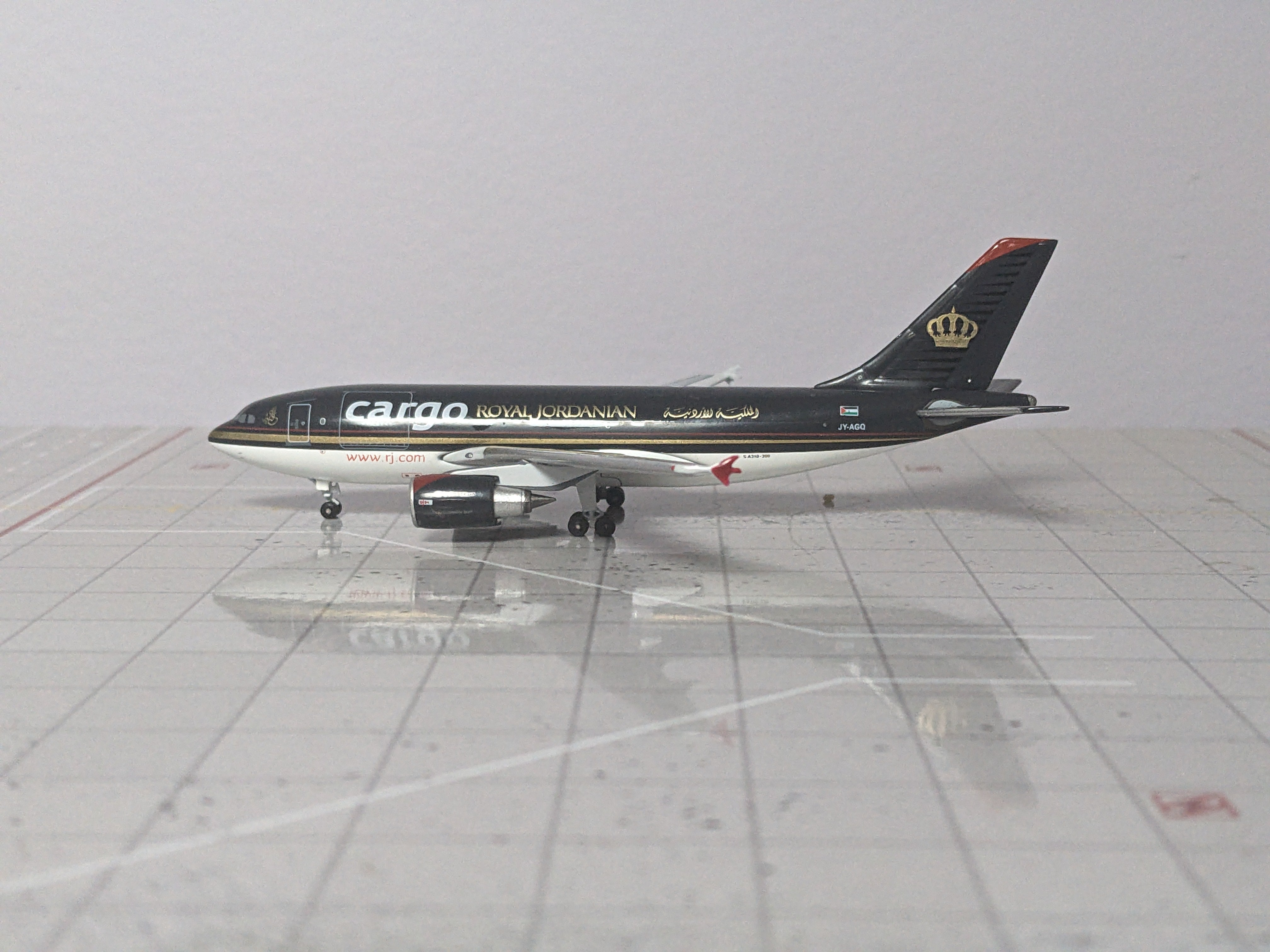 1:400 AEROCLASSICS ROYAL JORDANIAN CARGO A310 JY-AGQ