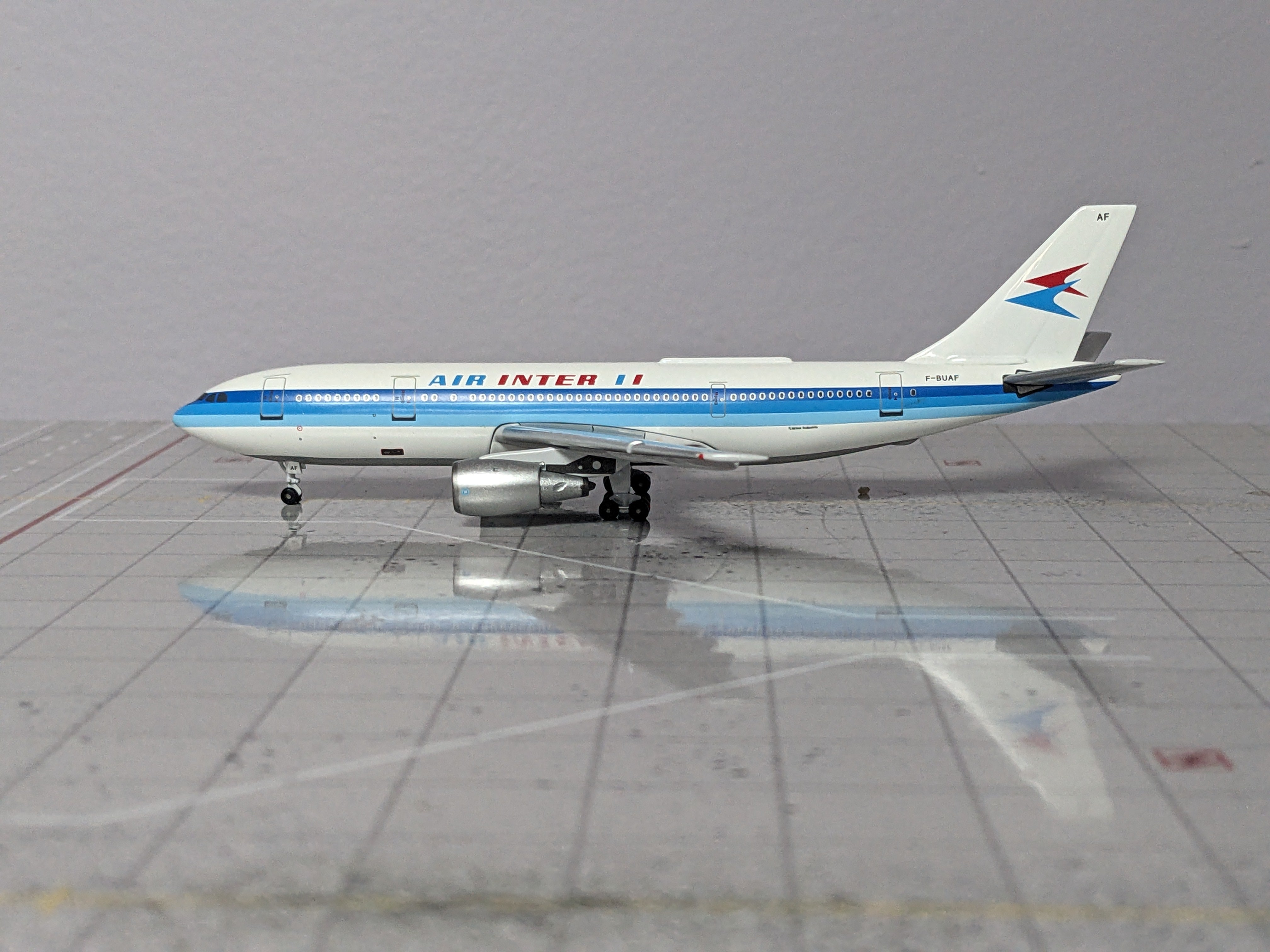 1:400 AEROCLASSICS AIR INTER A300 F-BUAF