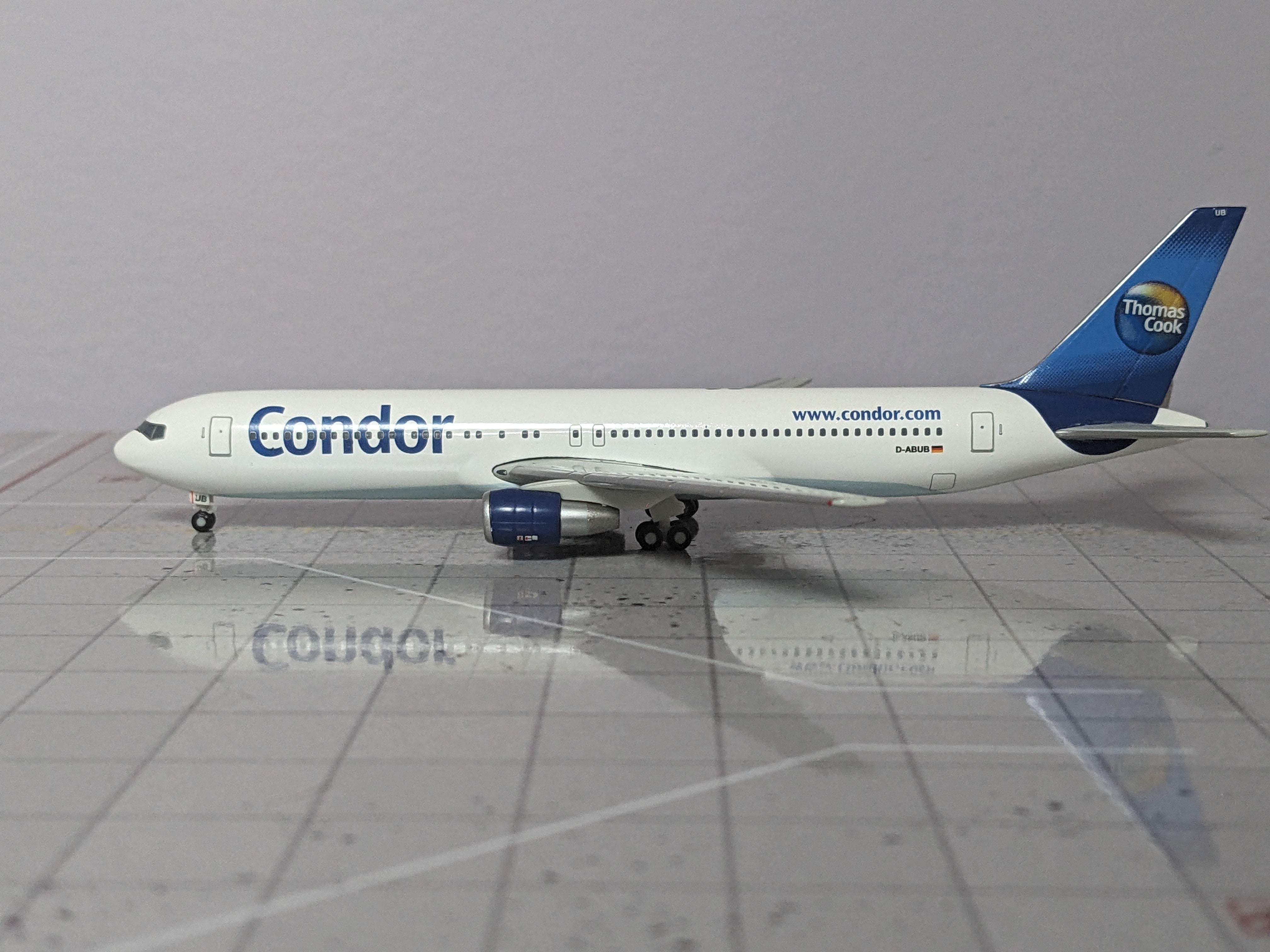 1:400 HERPA CONDOR B767-300 D-ABUB