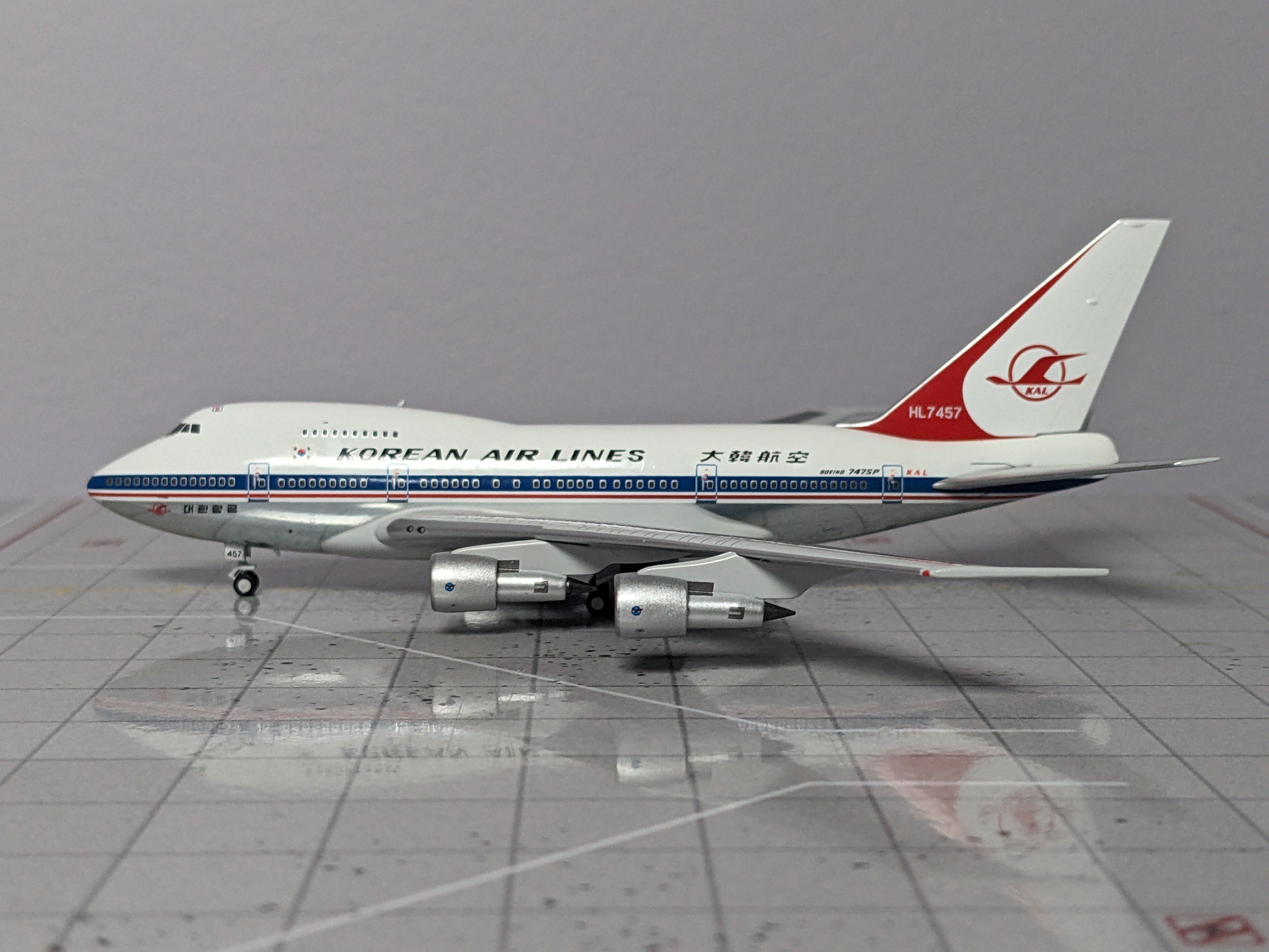 NG 1:400 KOREAN AIRLINES B747SP
