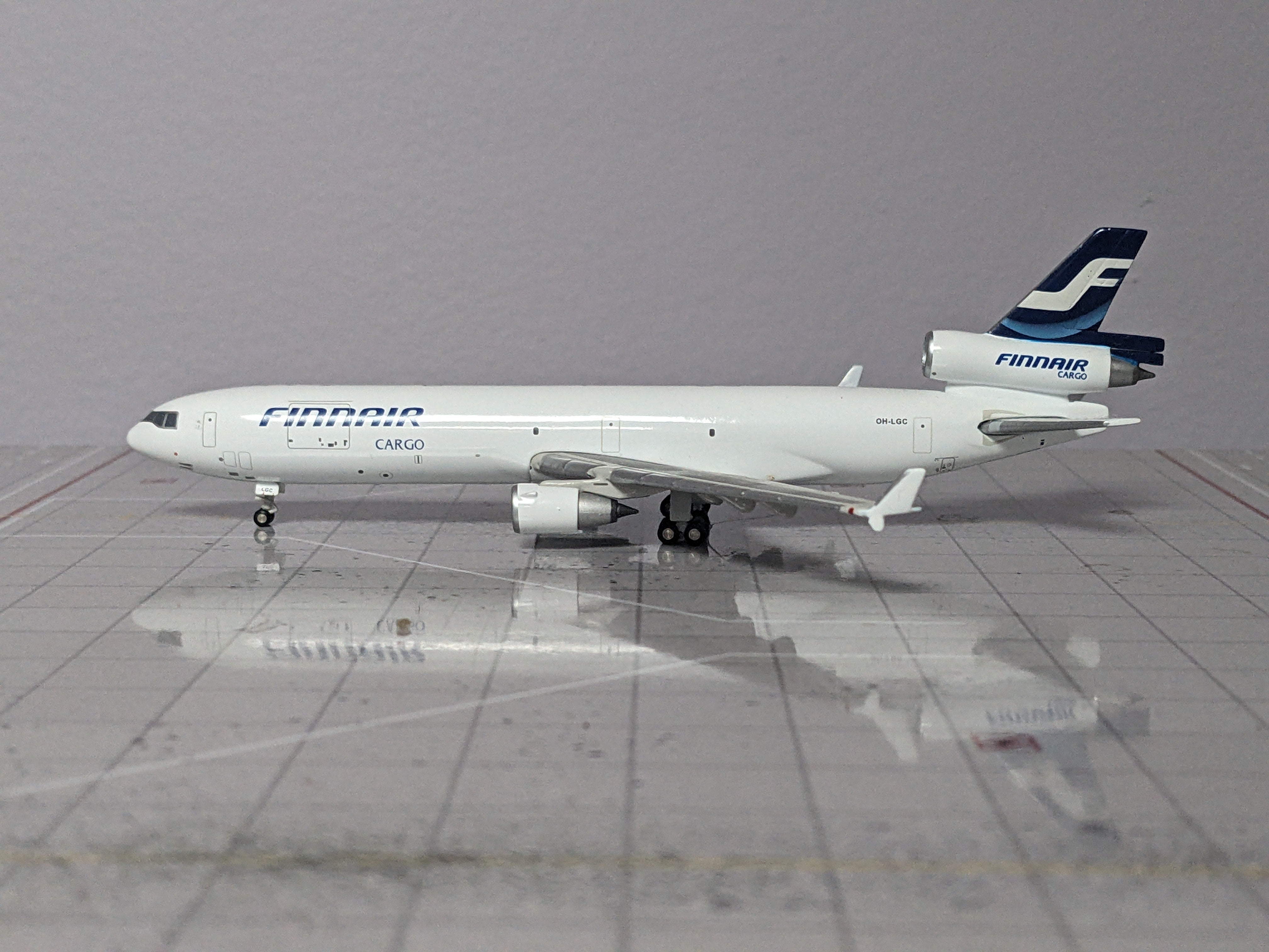 1:400 GEMINI FINNAIR MD-11 OH-LGC