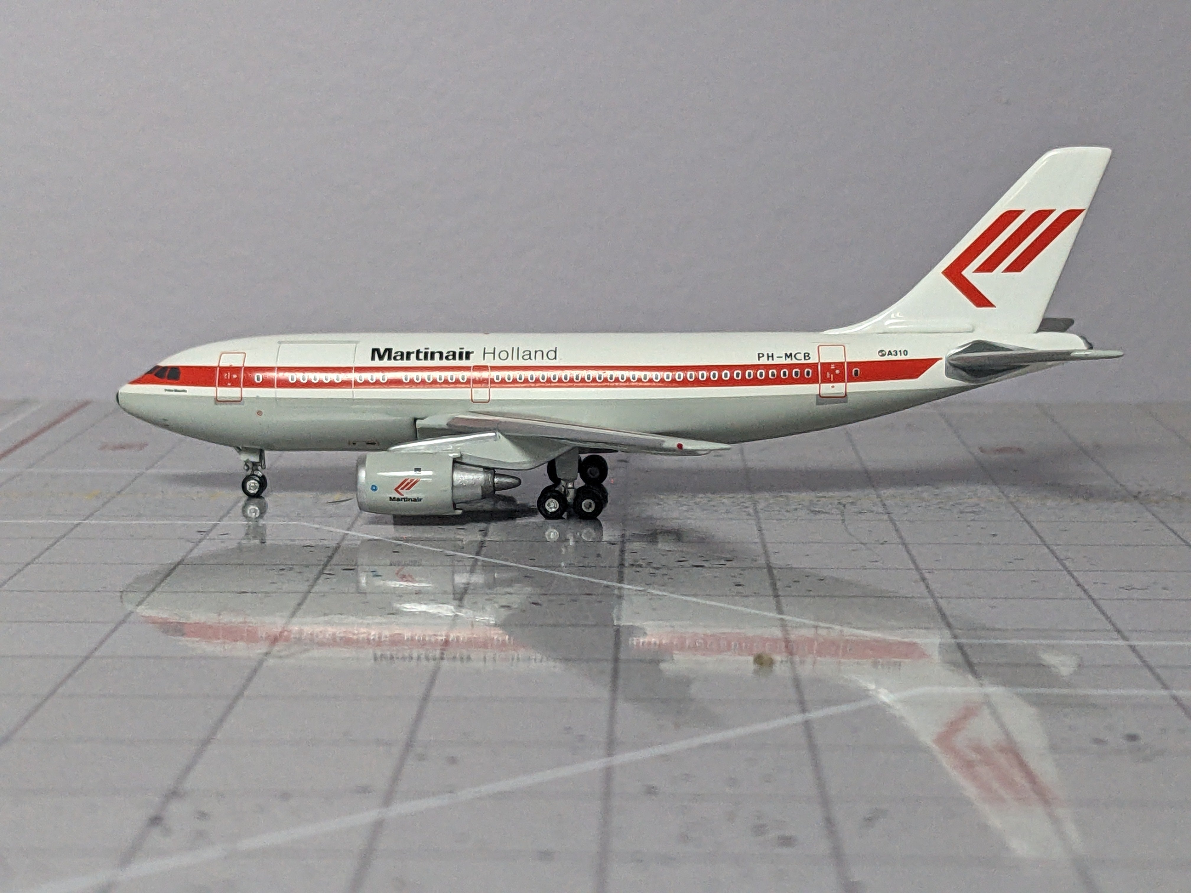 1:400 GEMINI MARTINAIR A310 PH-MCB