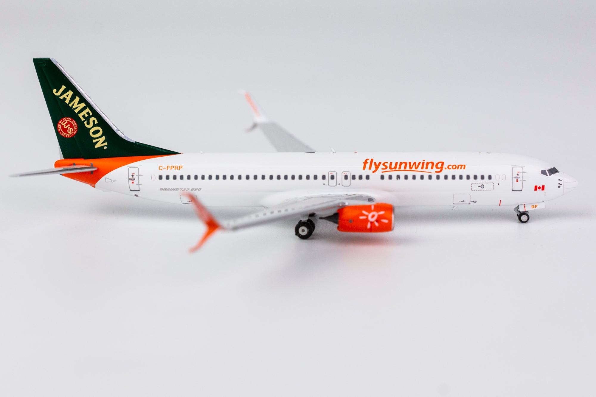 1:400 NG SUNWING B737-800/w C-FPRP "Jameson whiskey w/ scims"