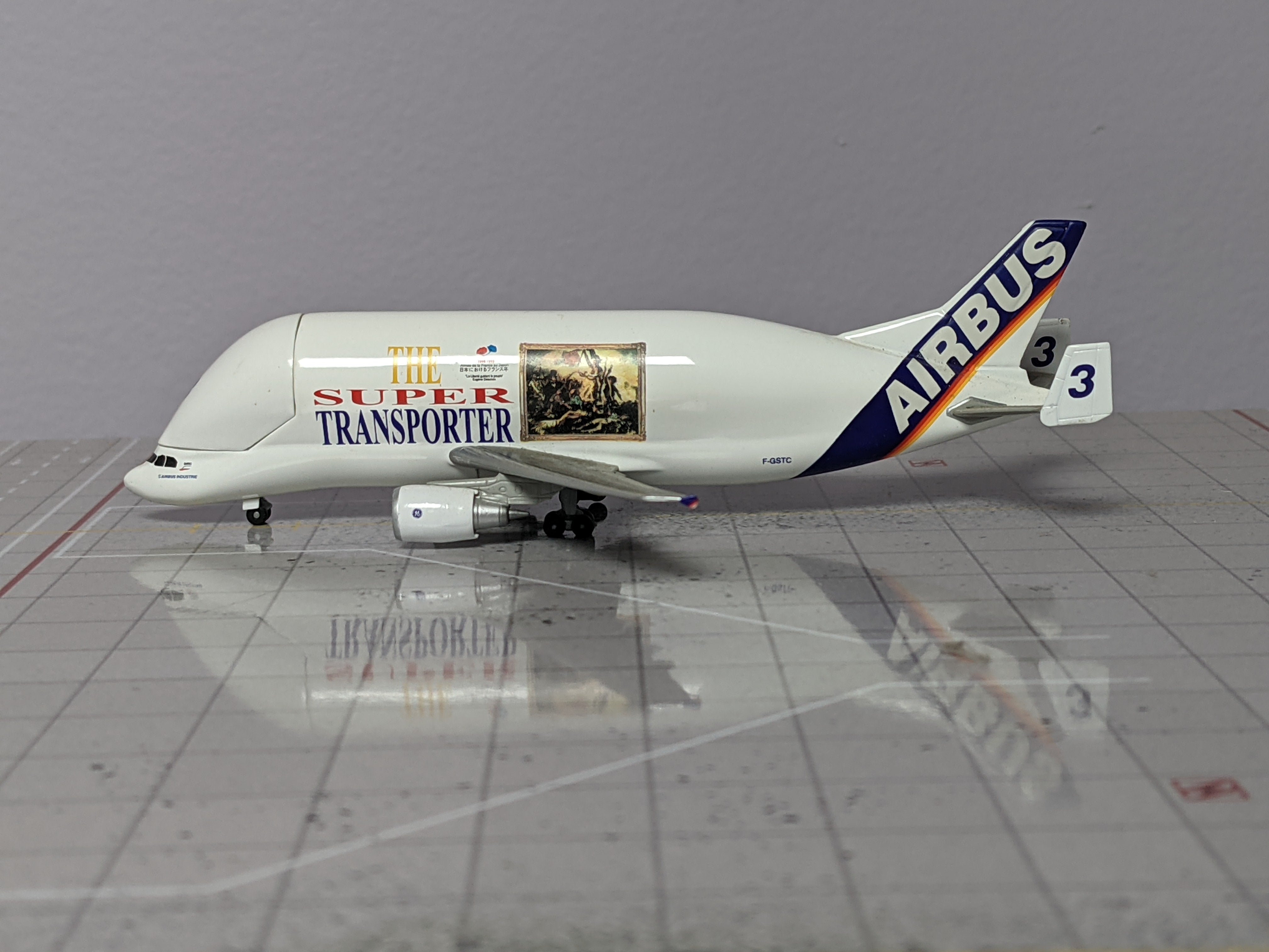 1:400 DRAGON AIRBUS A300 BELUGA TRANSPORTER #3 F-GSTC