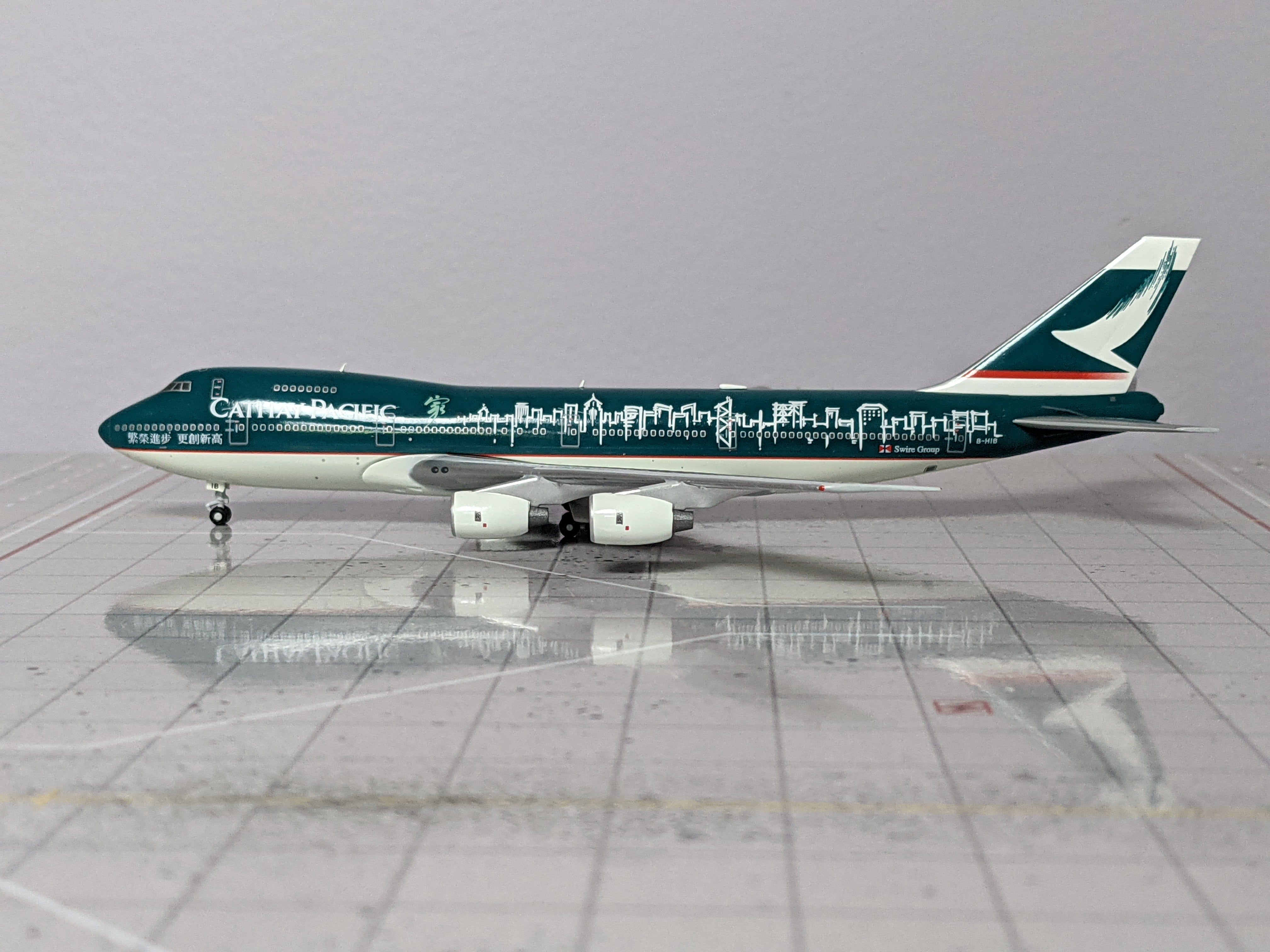 1:400 BIG BIRD CATHAY B747-200 B-HIB