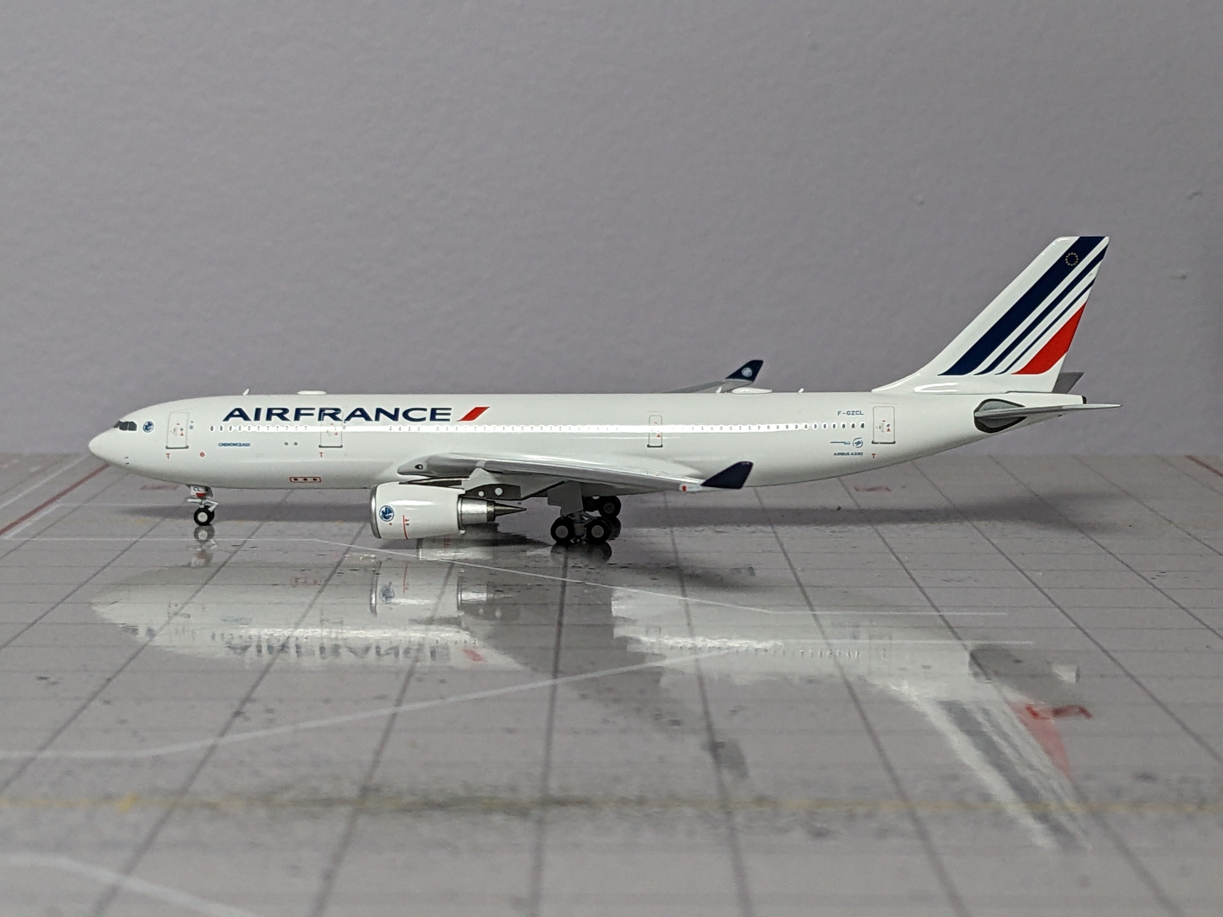1:400 NG AIR FRANCE A330-200 F-GZCL