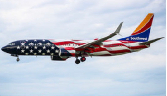 1:400 NG MODELS SOUTHWEST B737-800 N500WR "FREEDOM ONE" USA FLAG